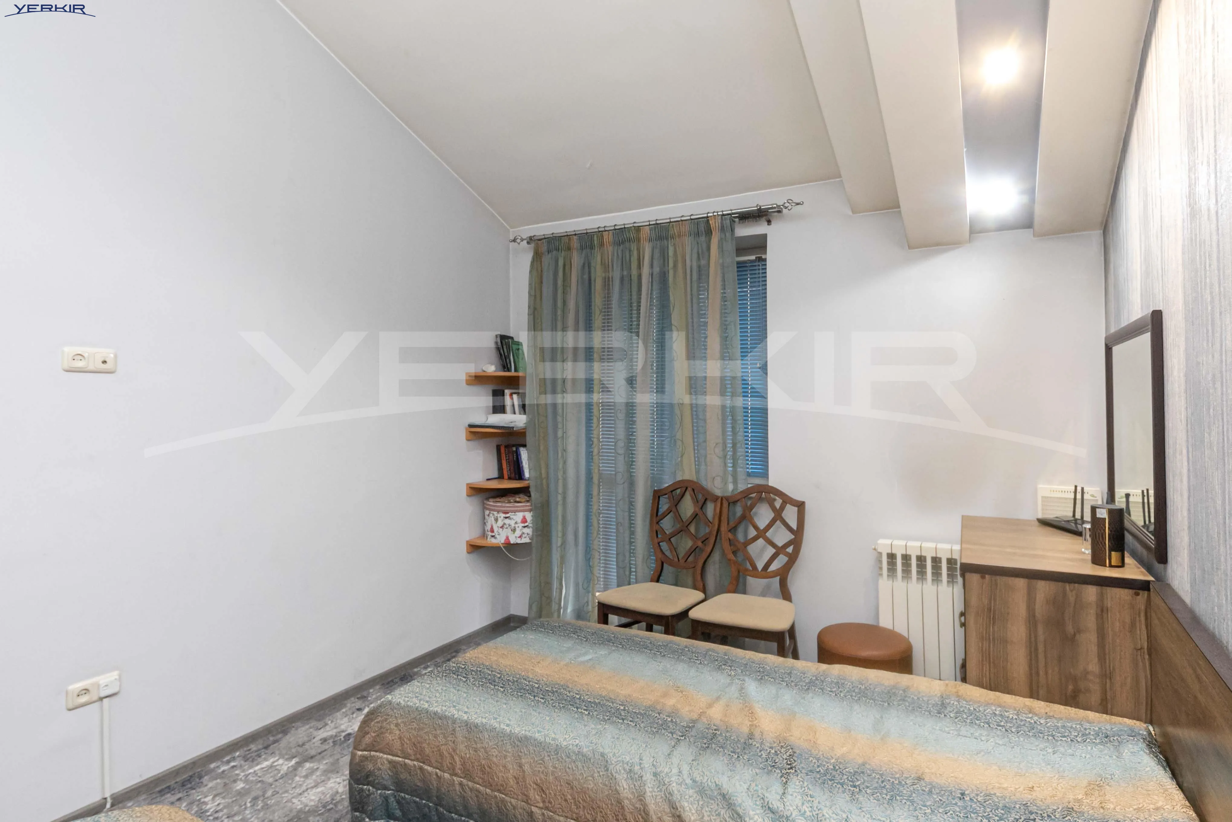Apartments Code: 10+3268703