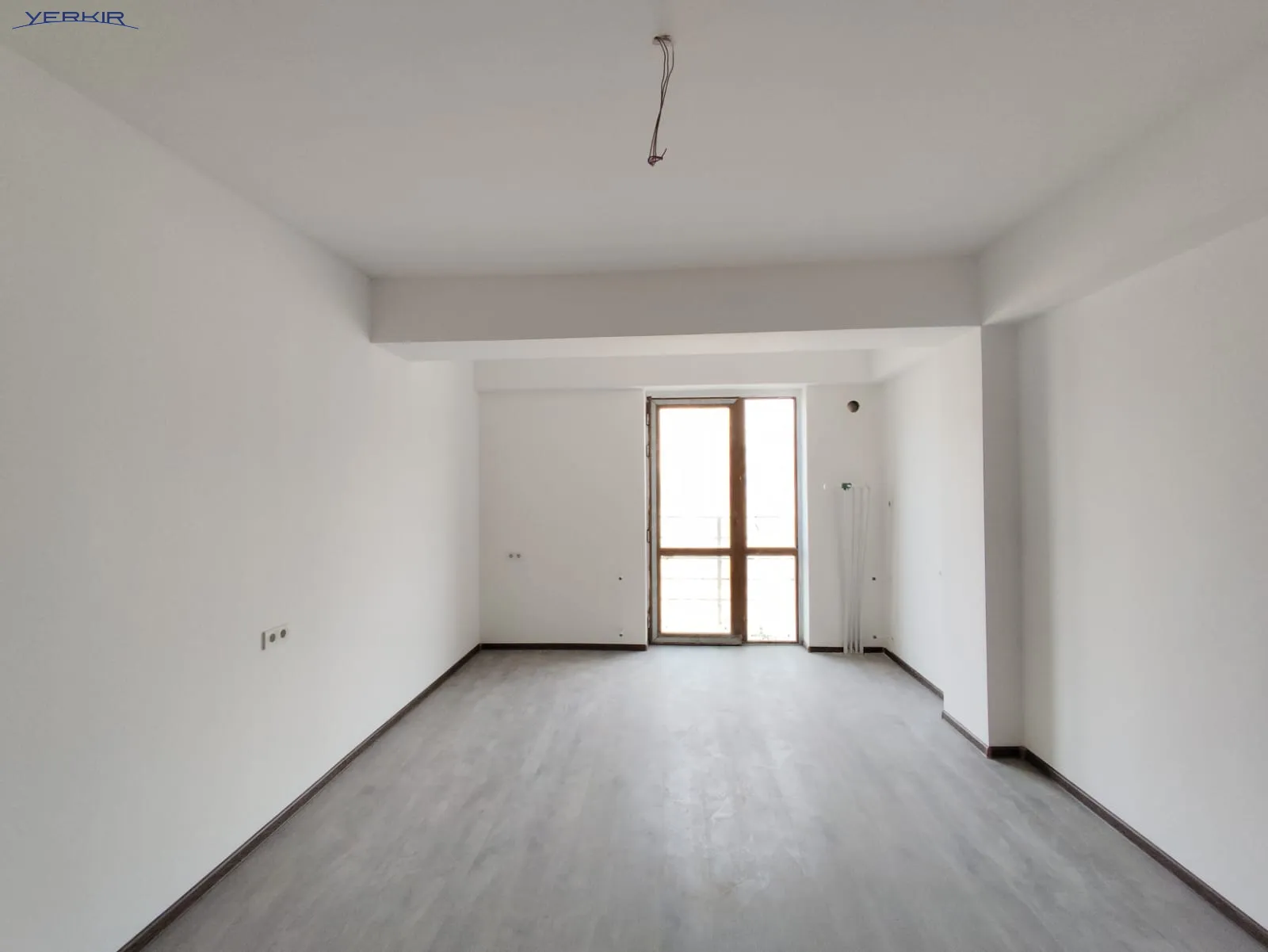 Apartments Code: 10+2690886