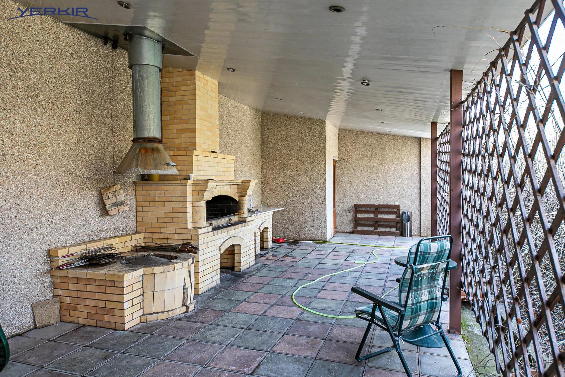 Առանձնատներ Կոդ` 5+517529