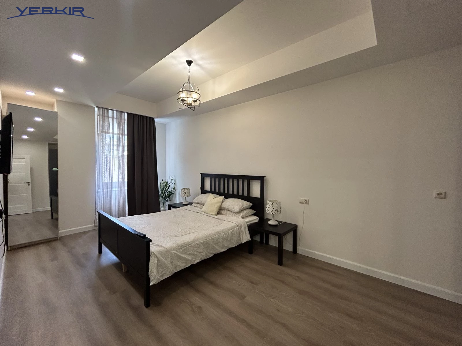 Բնակարաններ Կոդ` 2+218022