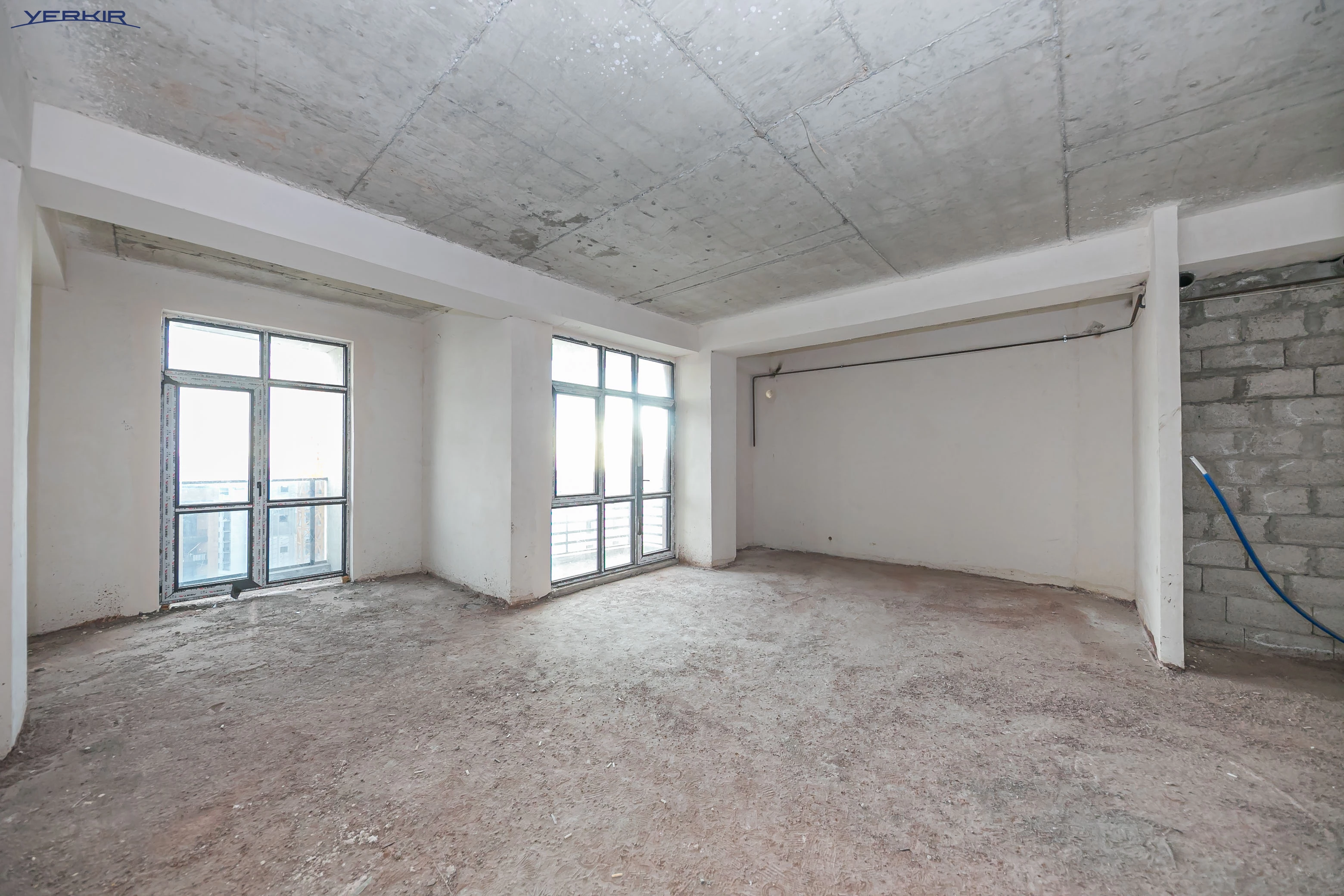 Բնակարաններ Կոդ` 10+821653