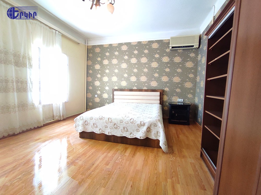 Առանձնատներ Կոդ` 10+50315