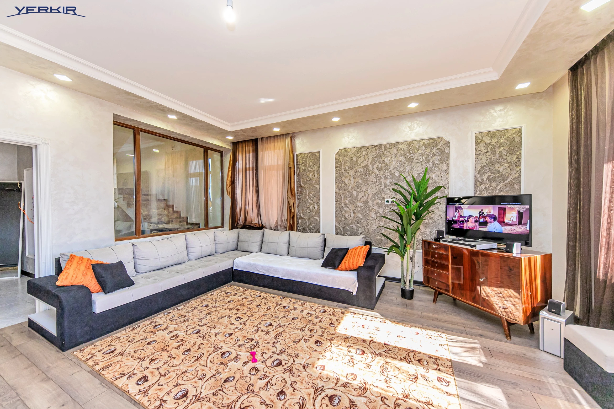 Առանձնատներ Կոդ` 10+516250