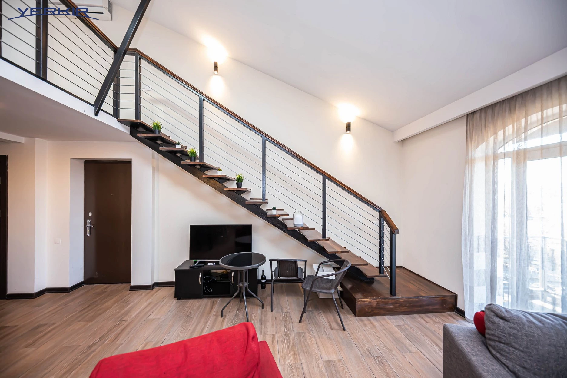 Apartments Code: 9+314918