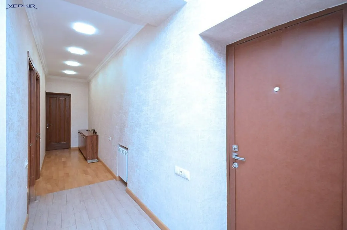 Apartments Code: 1+4899133