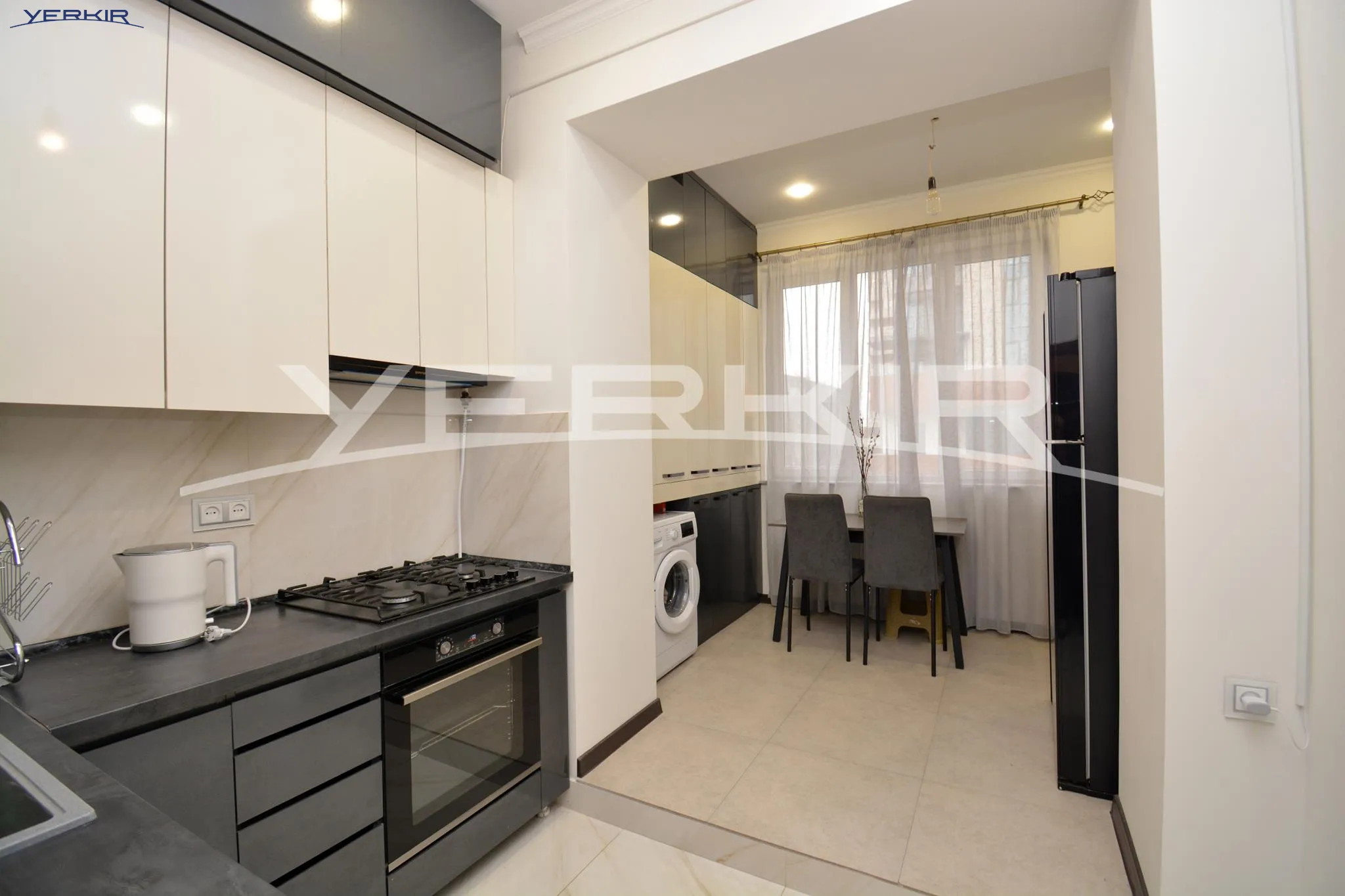 Apartments Code: 10+304935