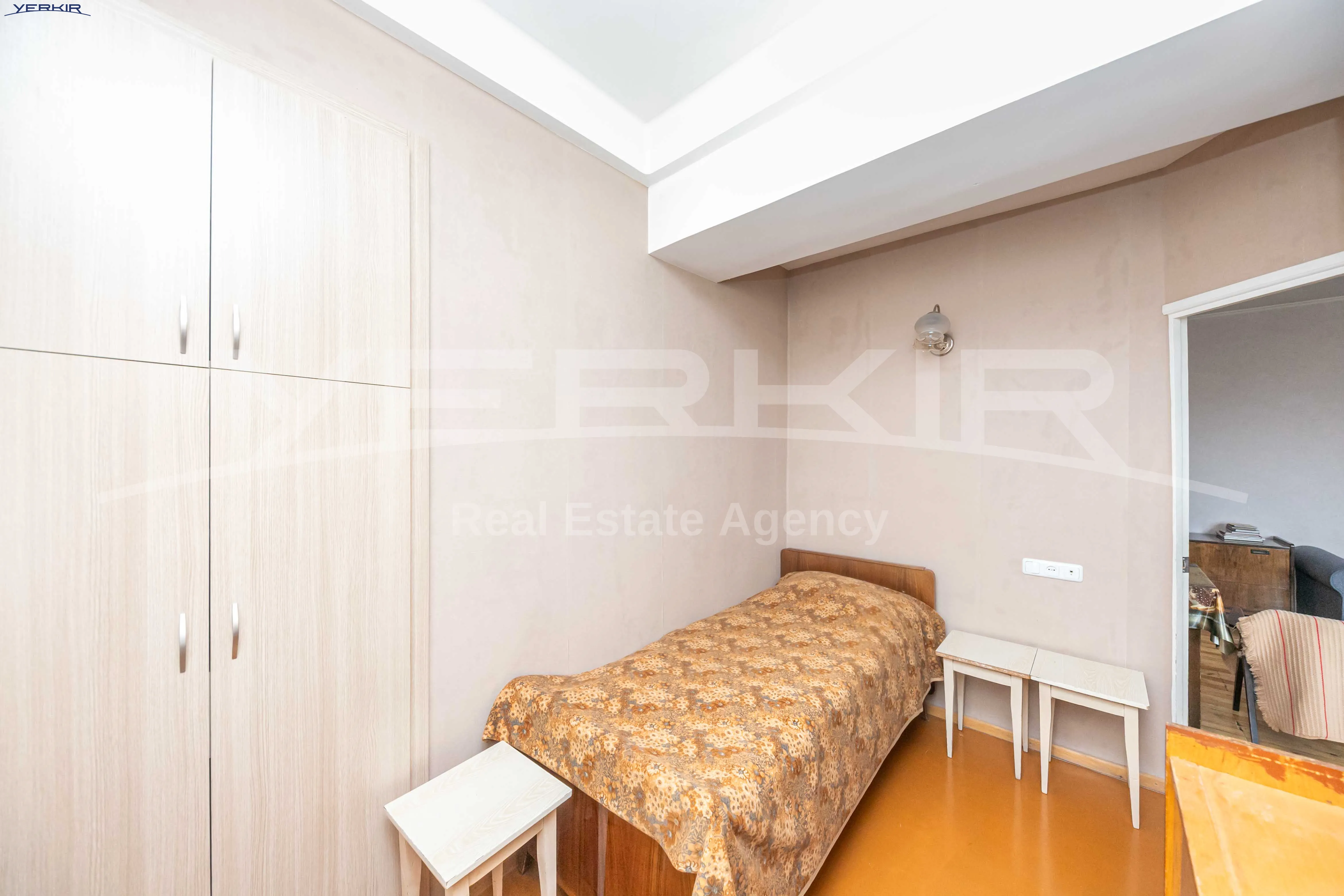 Apartments Code: 5+2485051