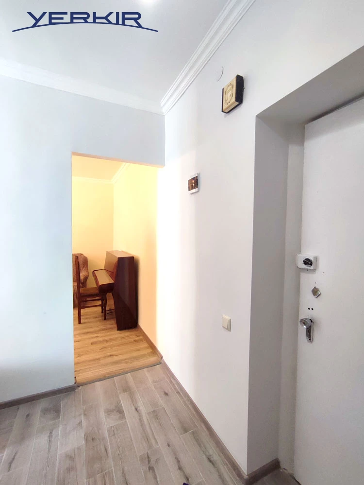 Apartments Code: 8+107108