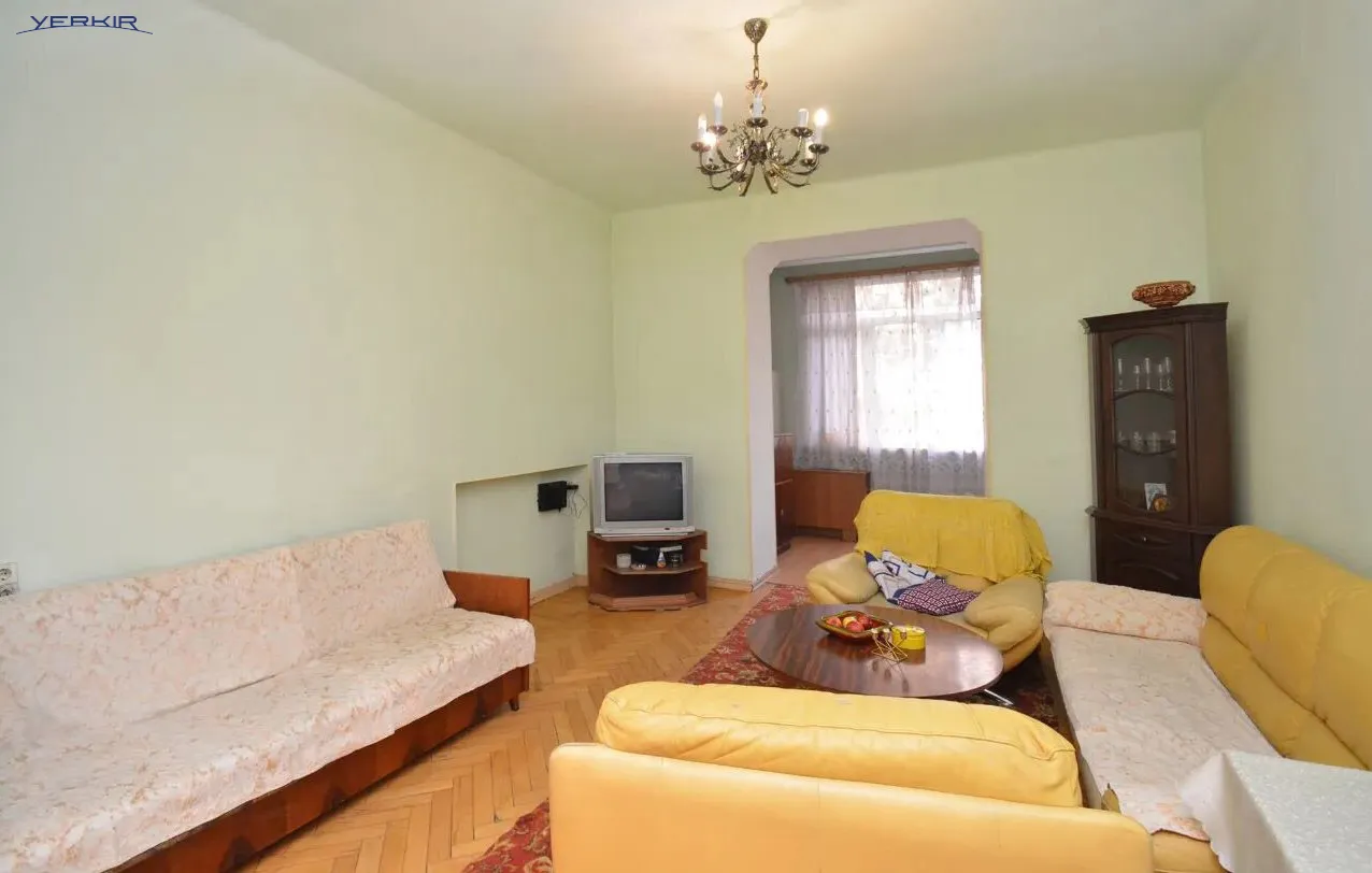 Բնակարաններ Կոդ` 5+22515