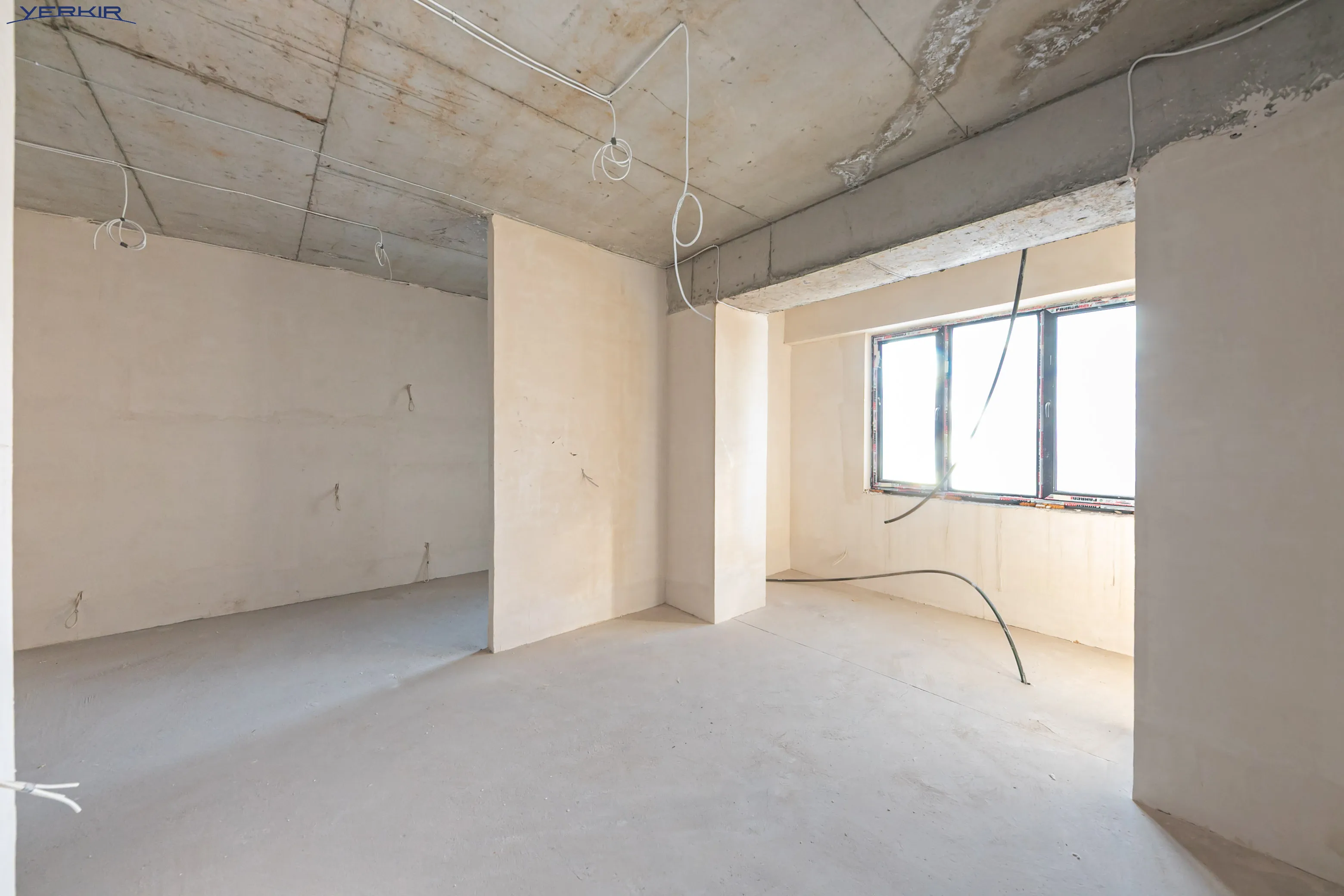 Apartments Code: 9+3515972