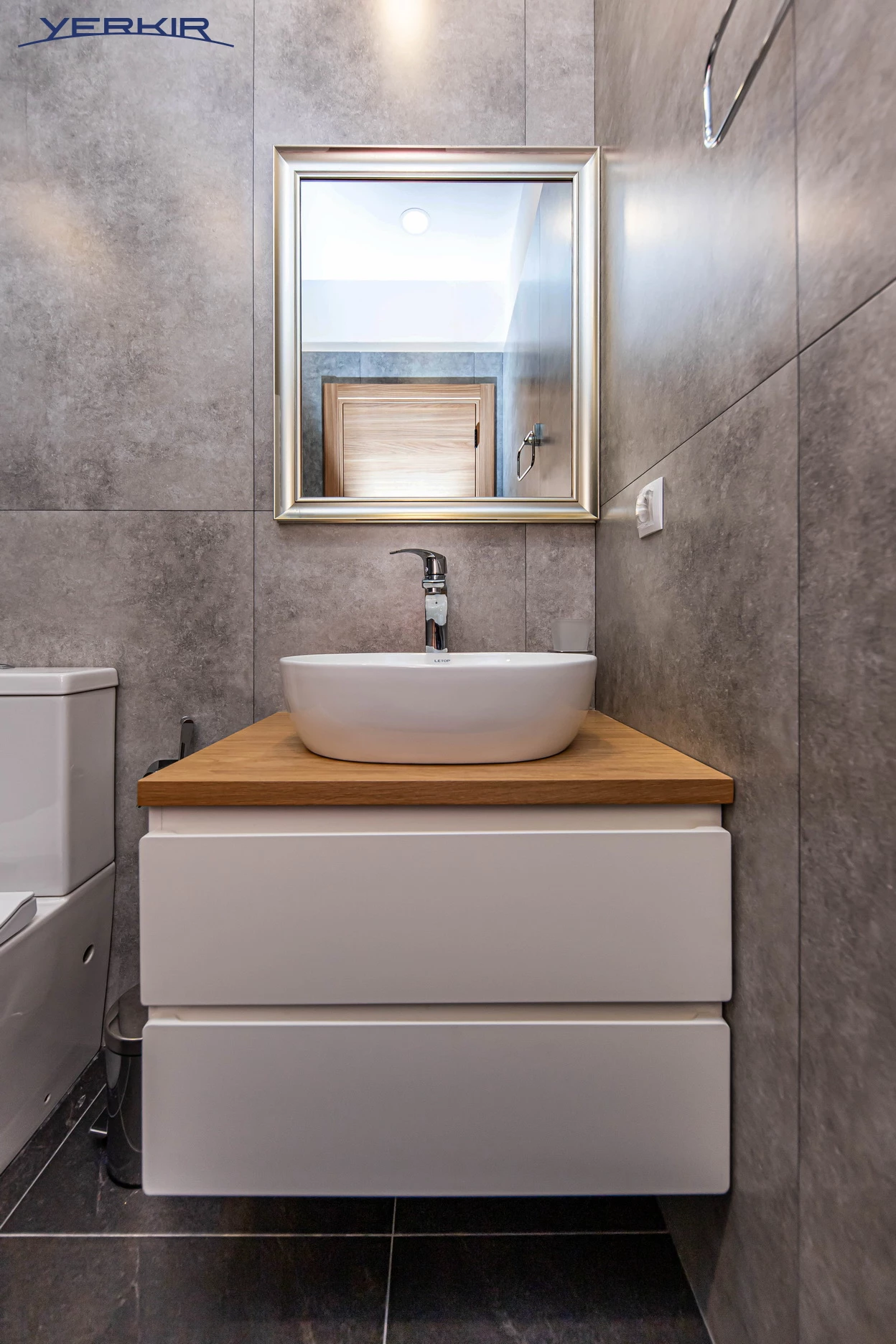 Առանձնատներ Կոդ` 5+513738