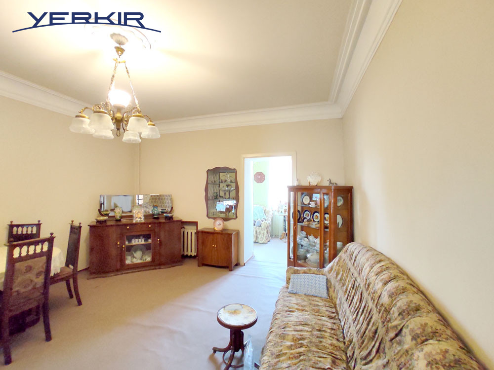 Բնակարաններ Կոդ` 10+204889