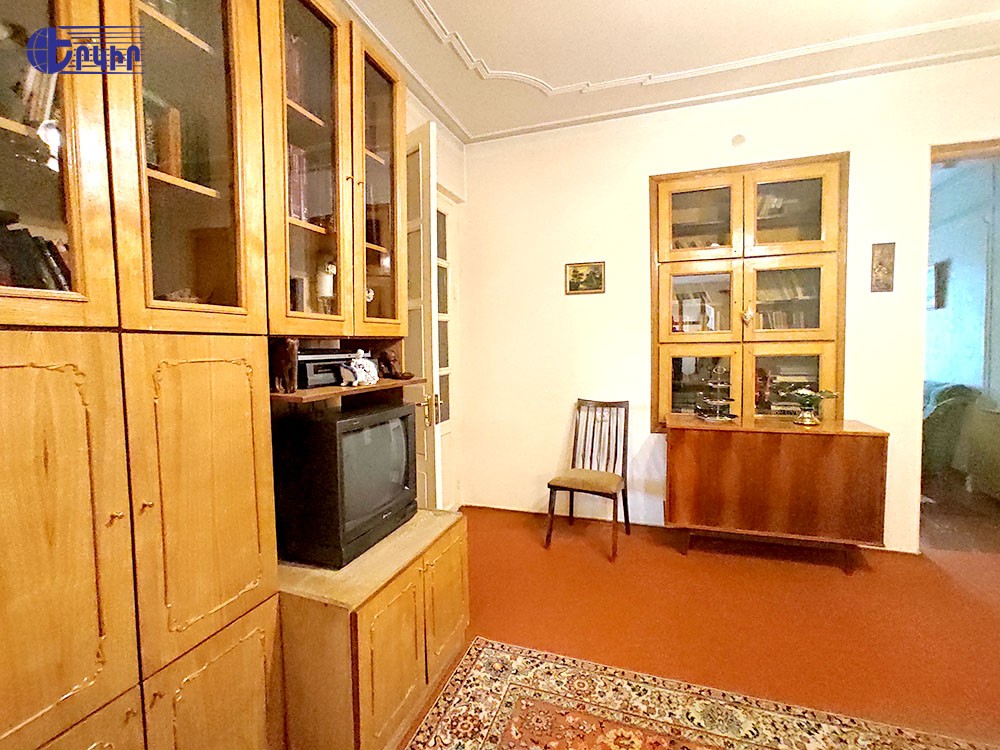 Առանձնատներ Կոդ` 3+51641