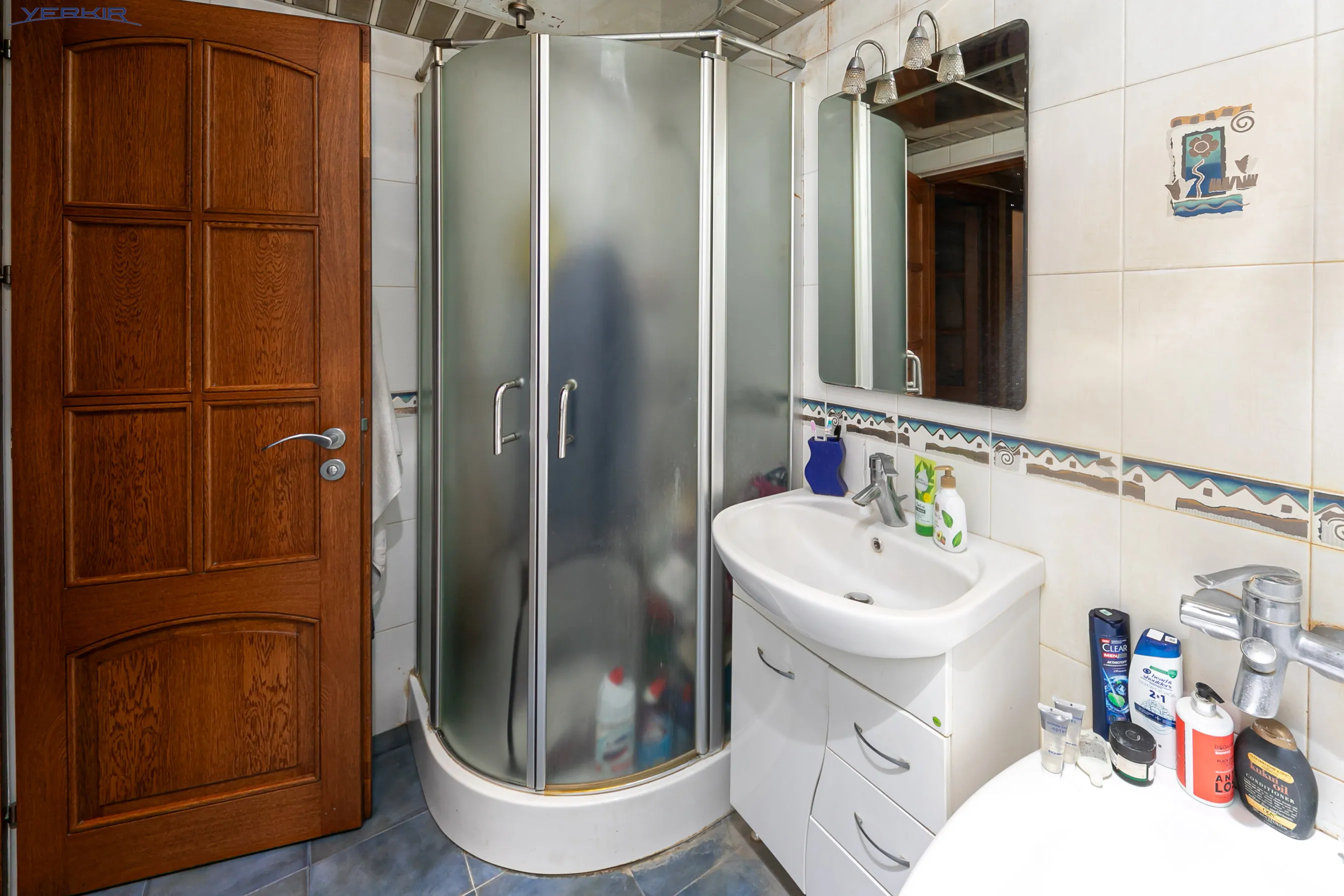 Apartments Code: 1+3574064