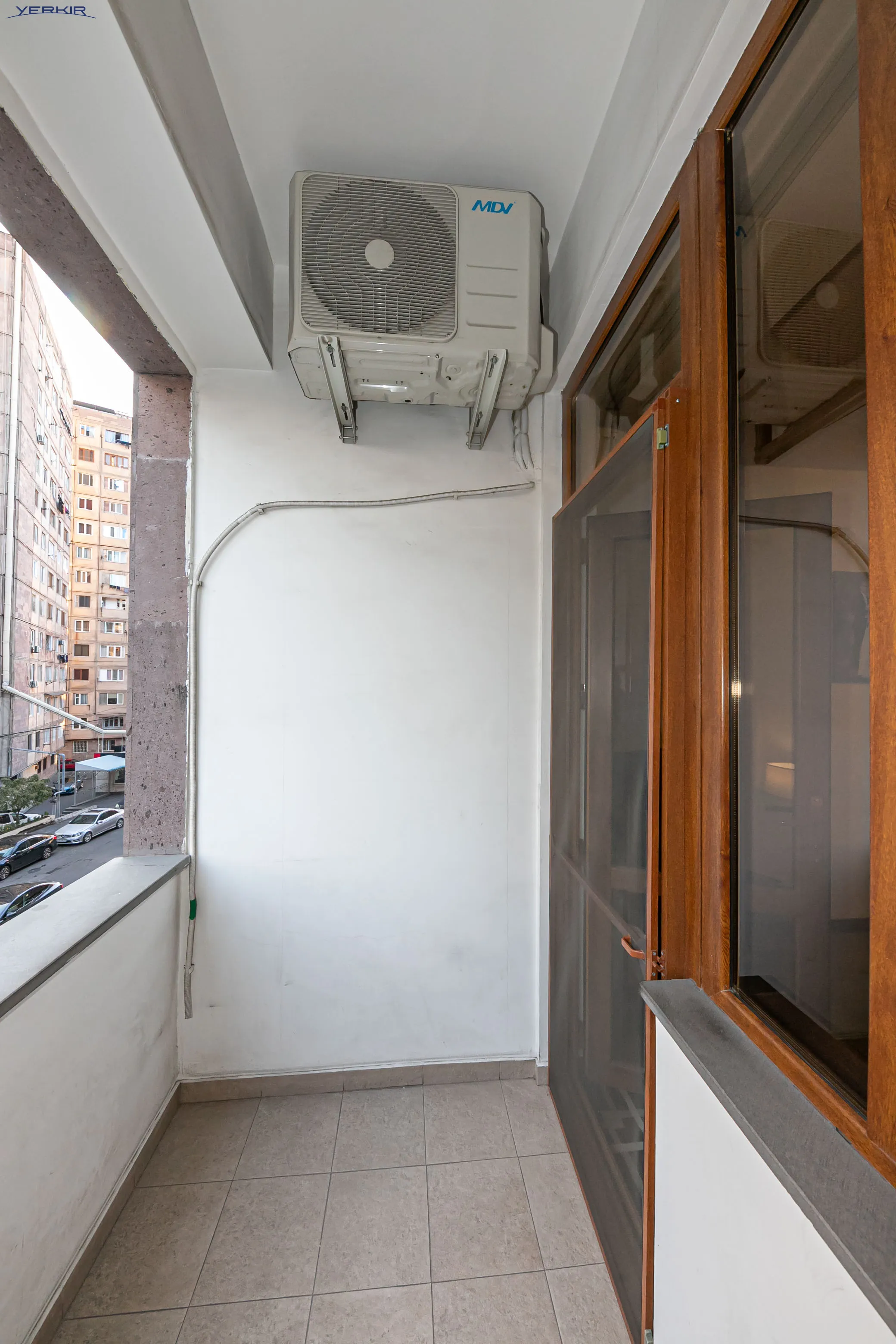 Квартиры Код 10+2410137