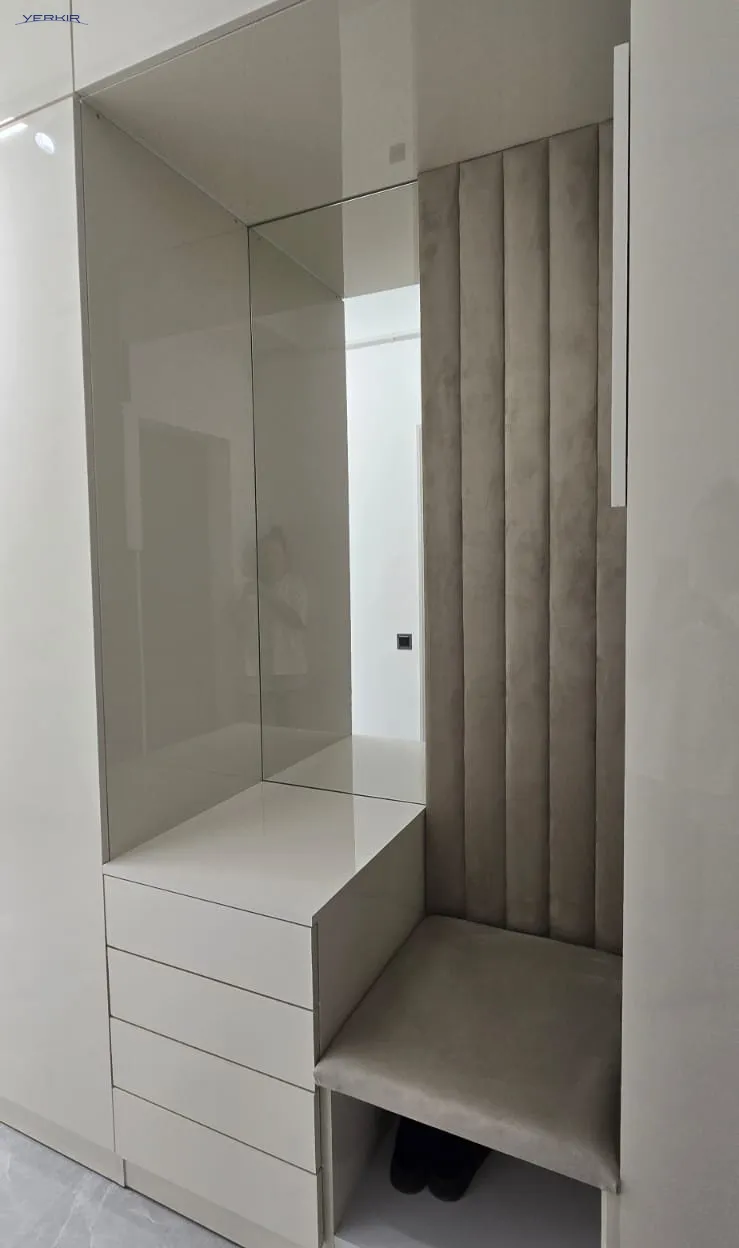 Բնակարաններ Կոդ` 3+2806163