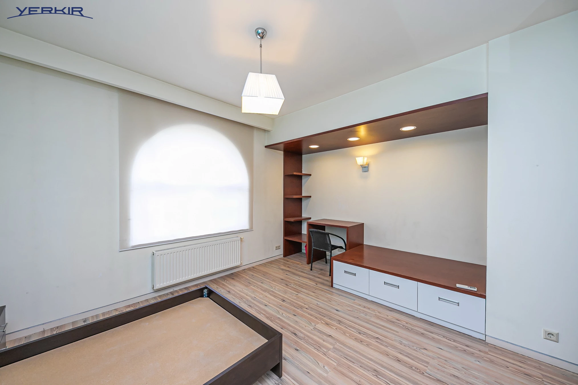 Առանձնատներ Կոդ` 5+519027