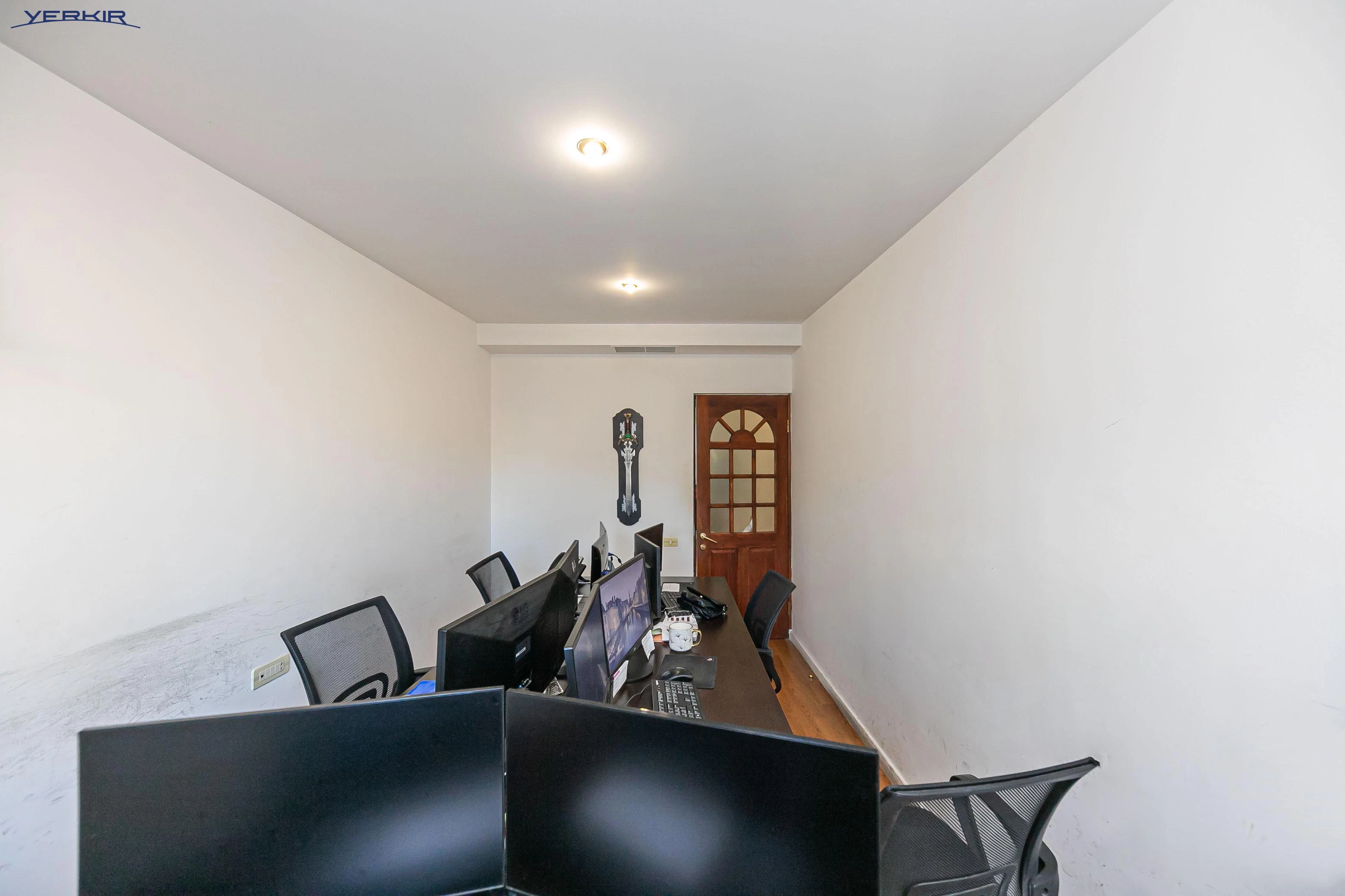 Բնակարաններ Կոդ` 2+3585380