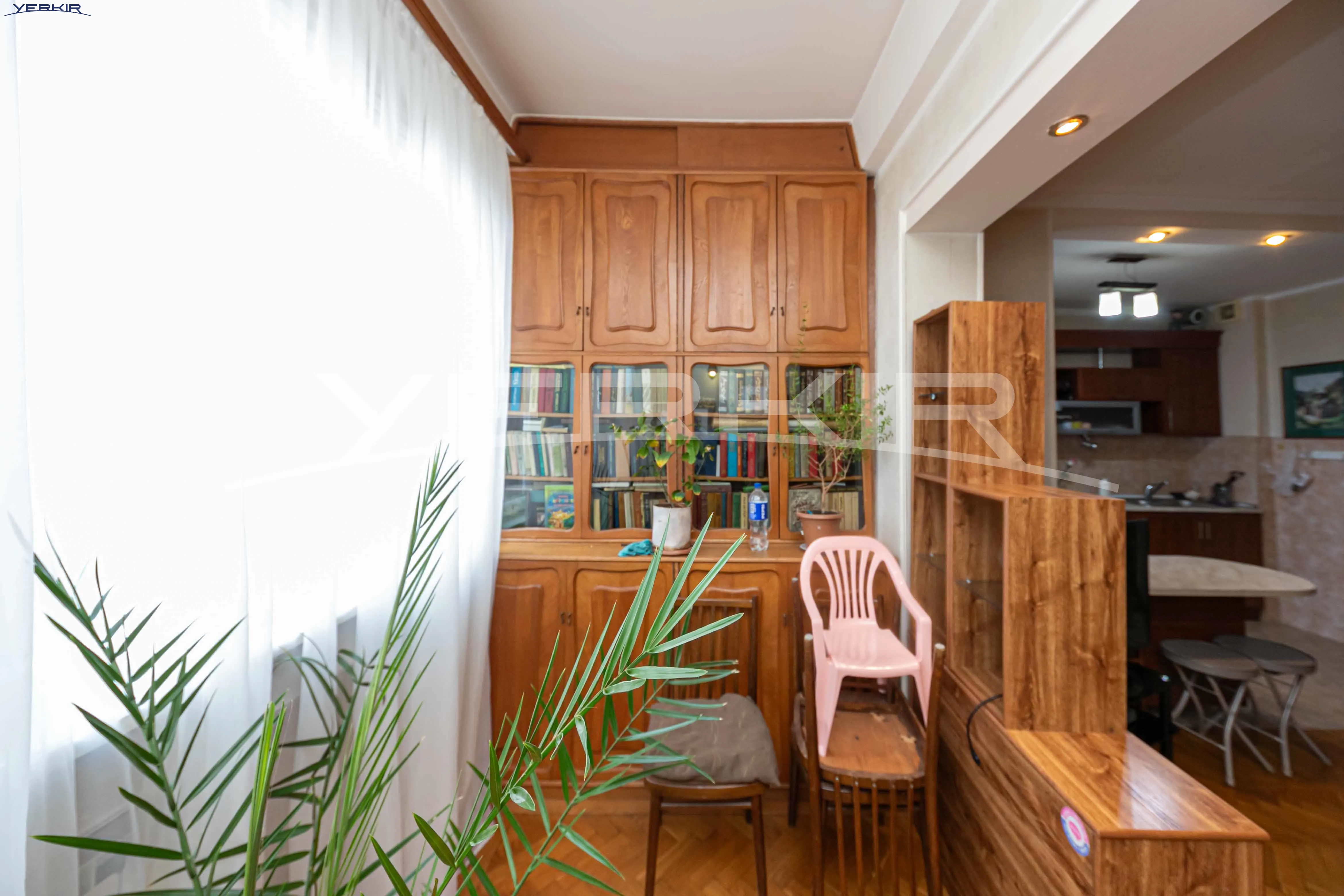Apartments Code: 10+3472639
