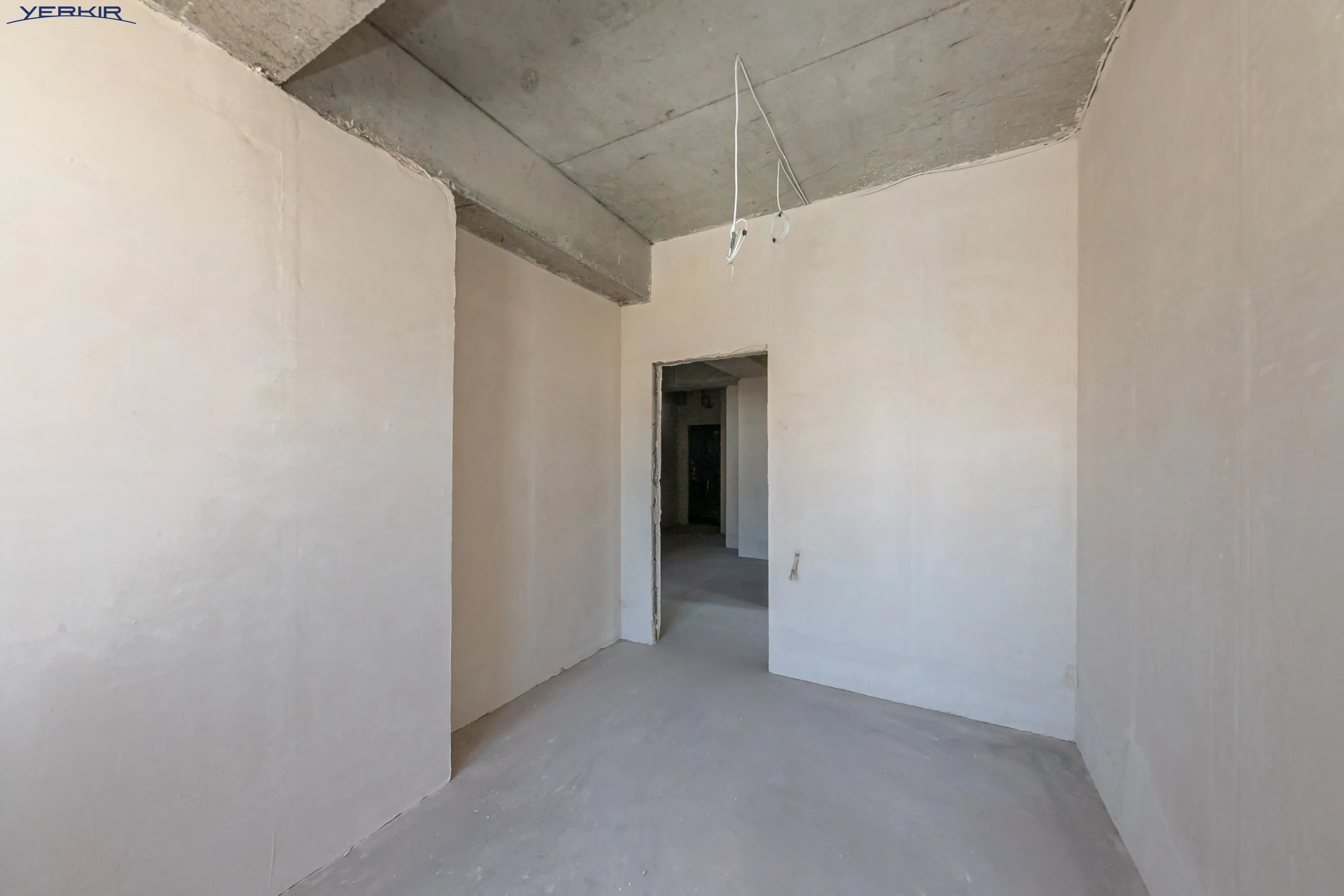 Apartments Code: 9+3515972