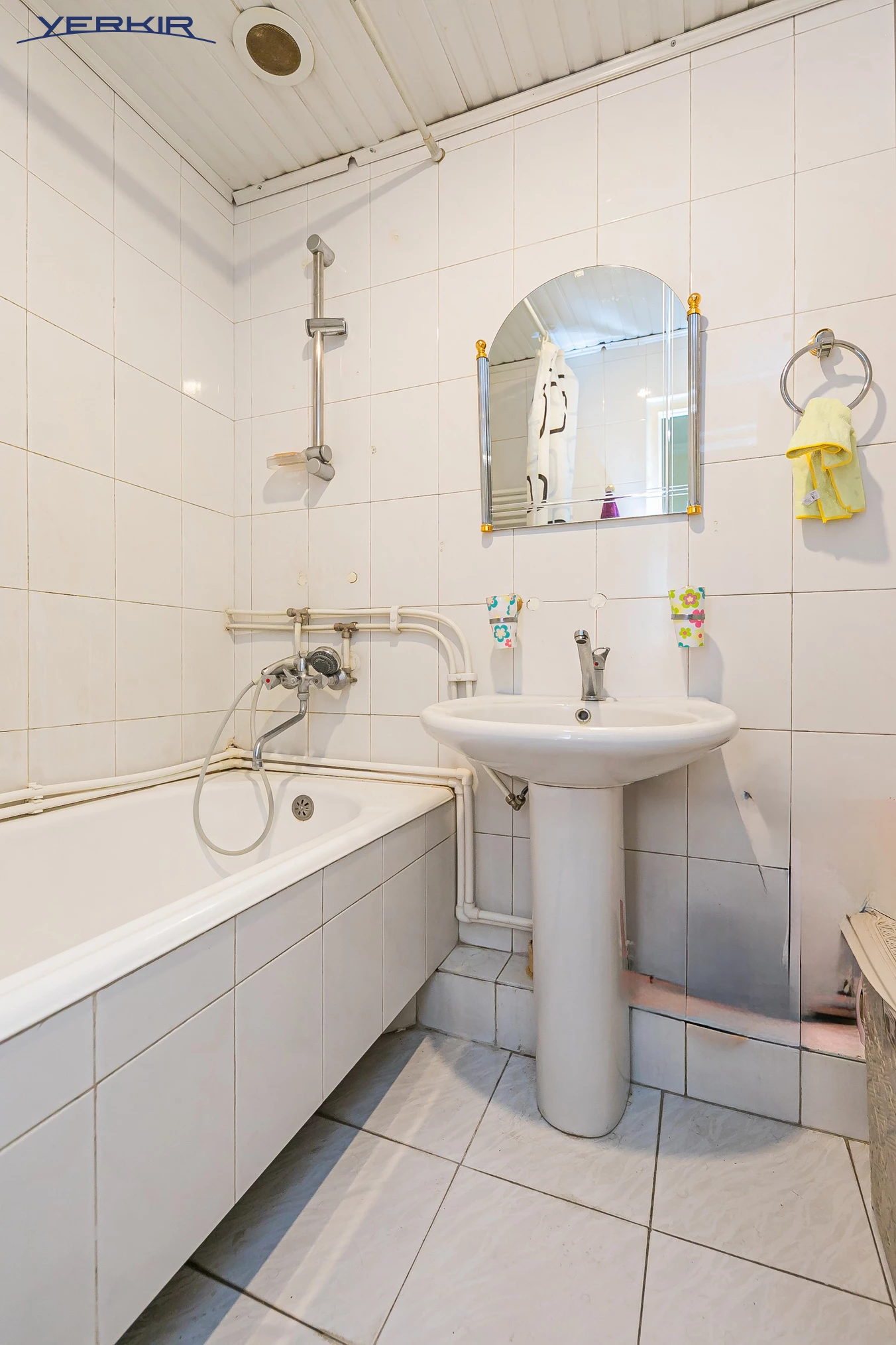 Apartments Code: 5+219054