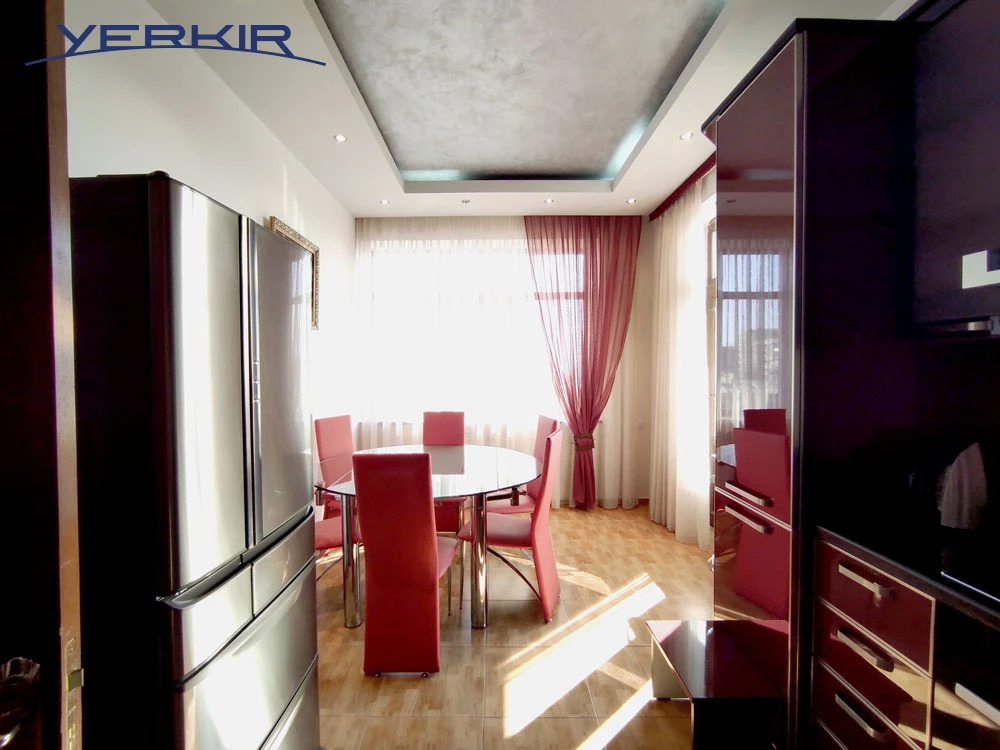 Բնակարաններ Կոդ` 9+308957