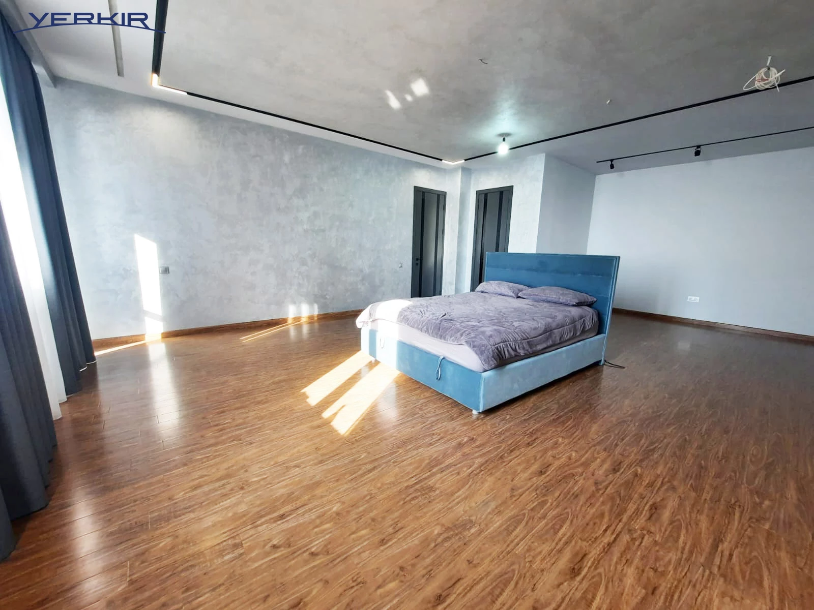 Apartments Code: 5+114715