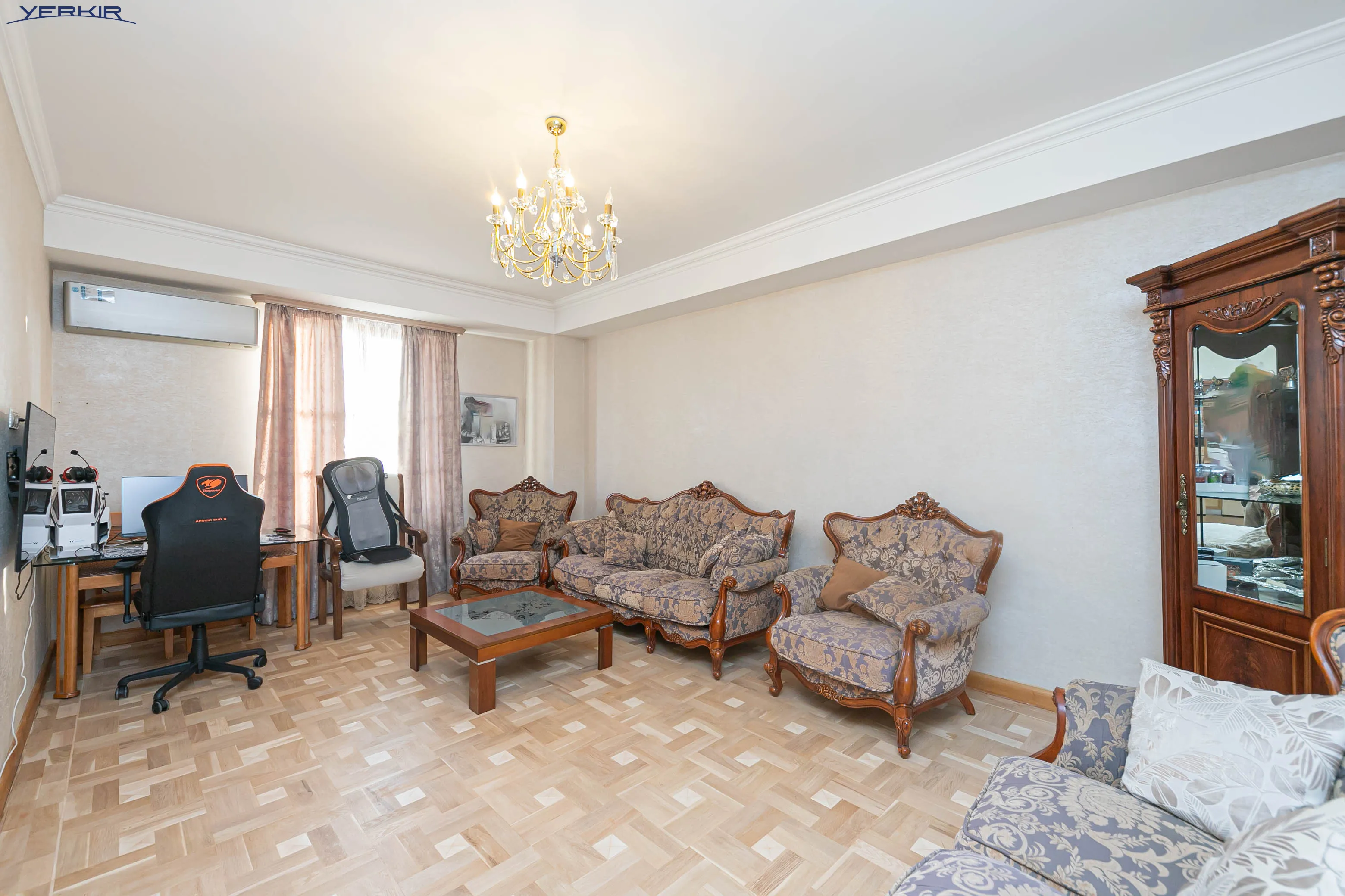 Բնակարաններ Կոդ` 2+8725236