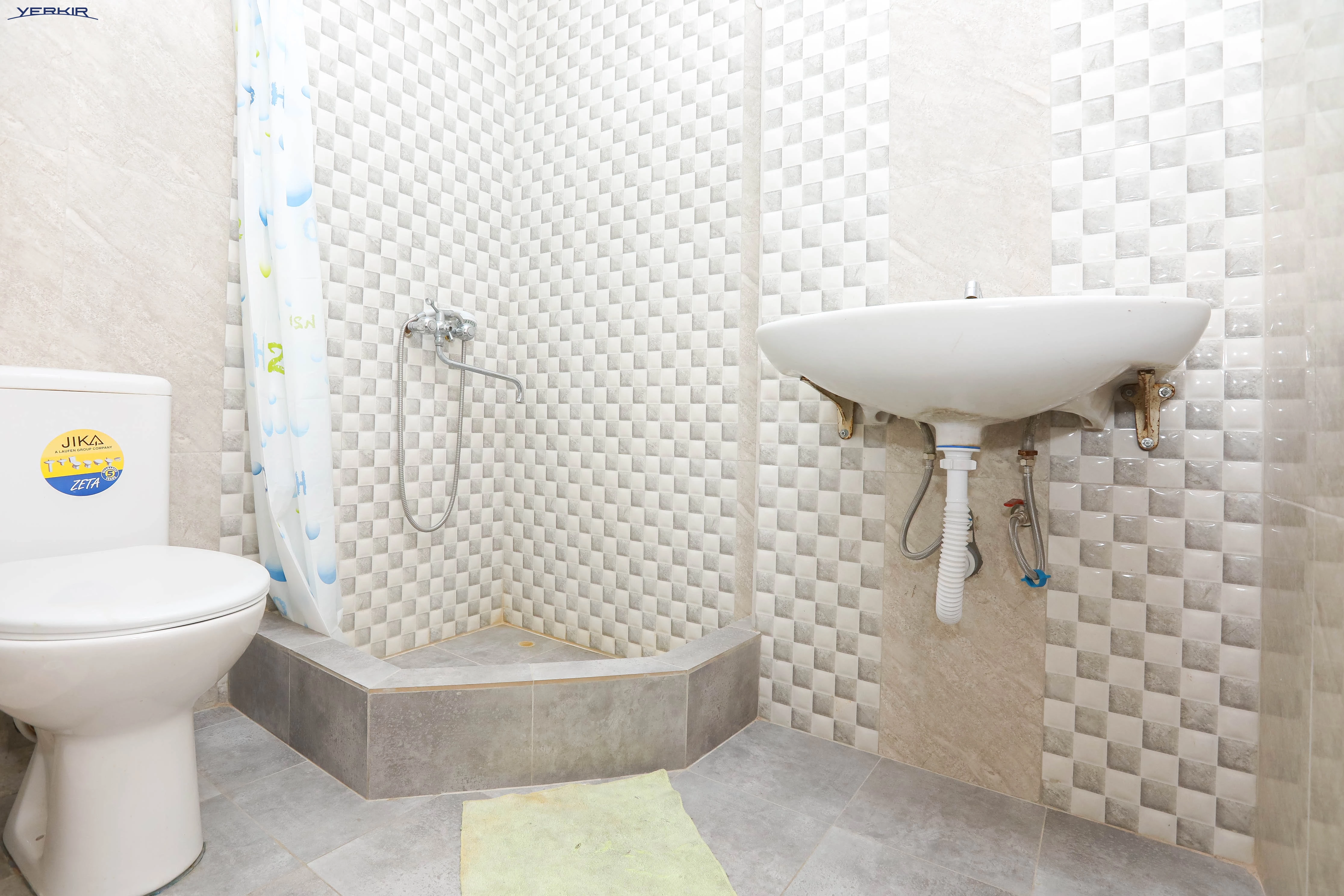 Apartments Code: 5+420114