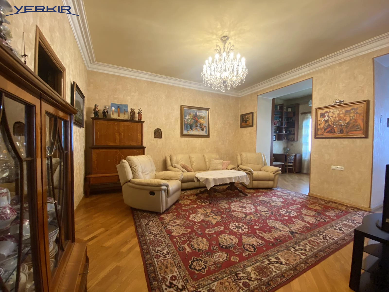 Բնակարաններ Կոդ` 5+315379