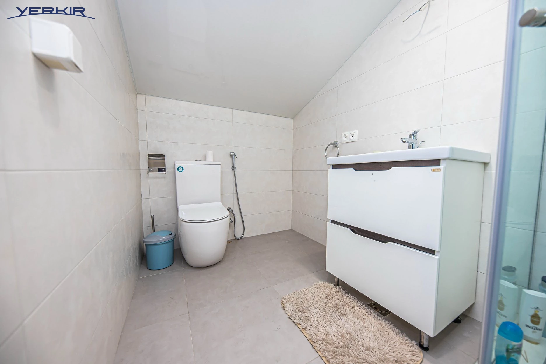 Բնակարաններ Կոդ` 9+314918