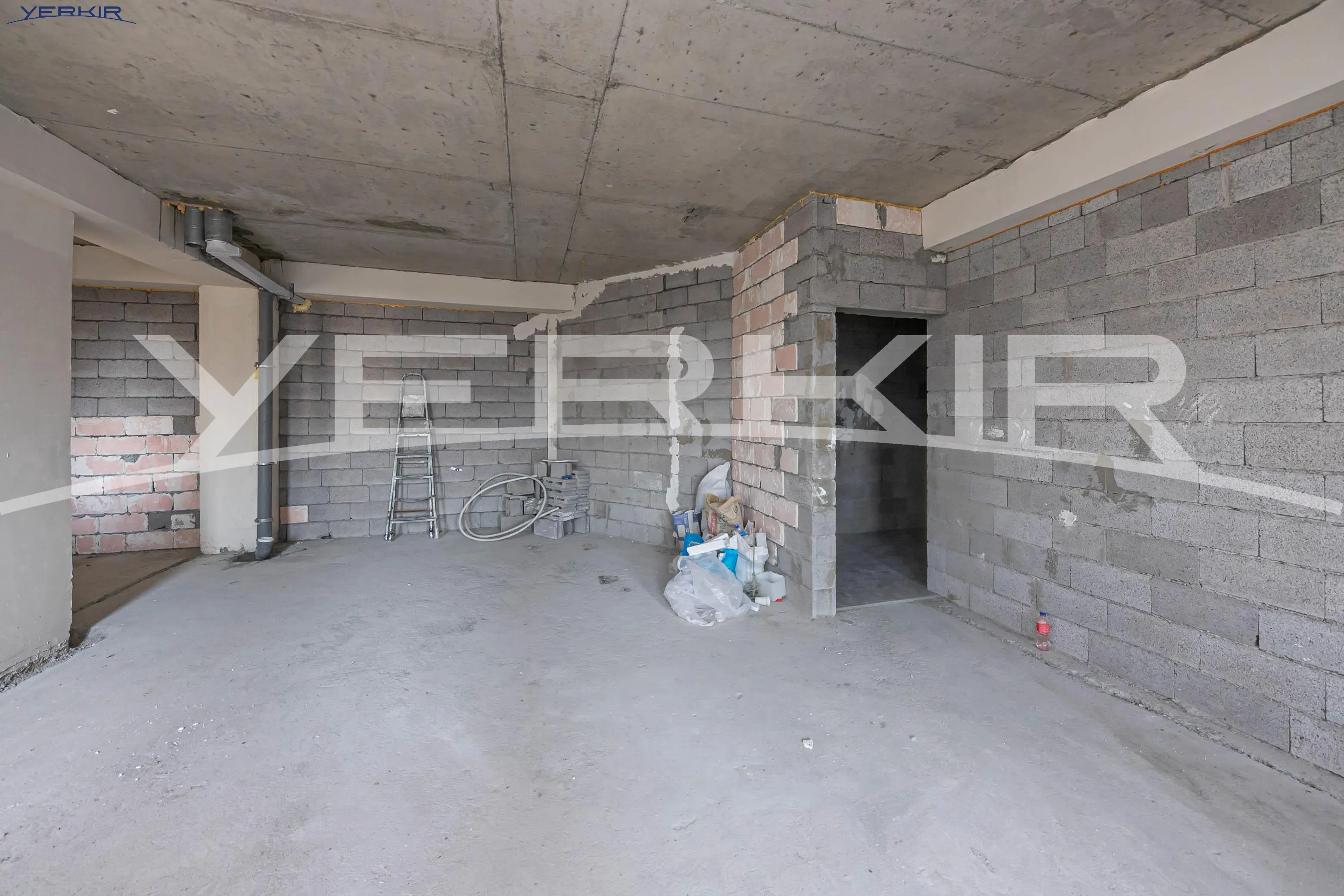 Apartments Code: 10+2668184