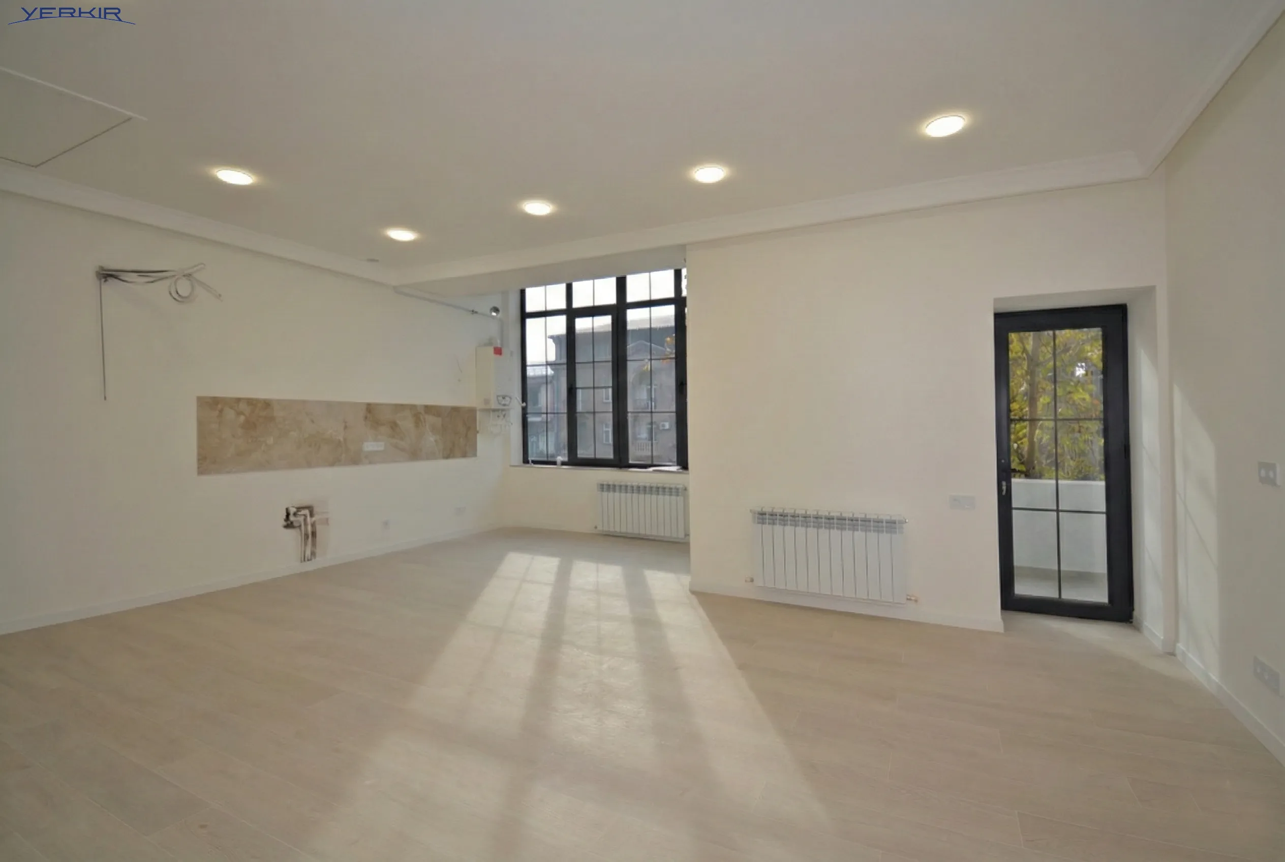 Բնակարաններ Կոդ` 9+2198129