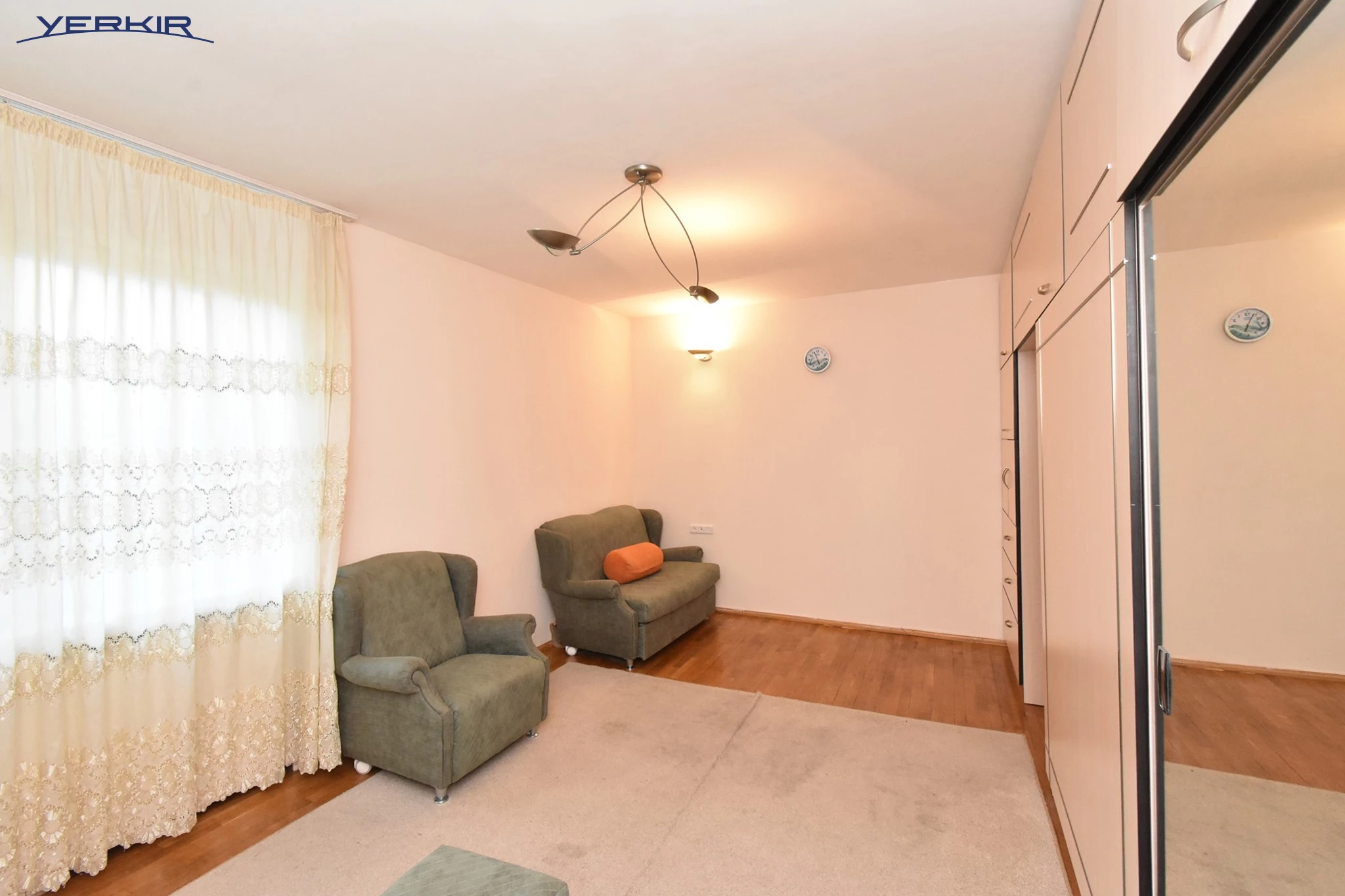Квартиры Код 5+319422