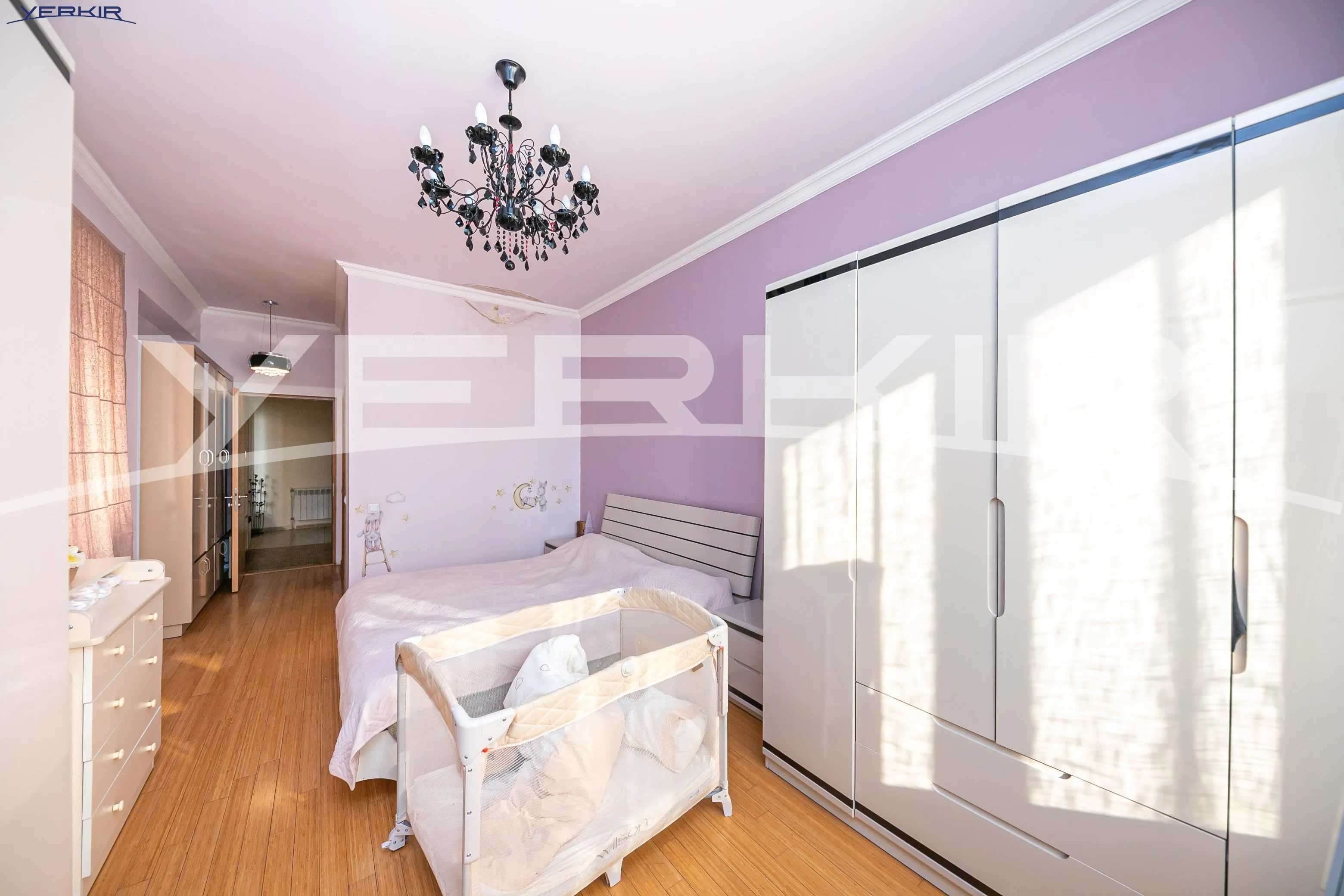 Apartments Code: 10+411308