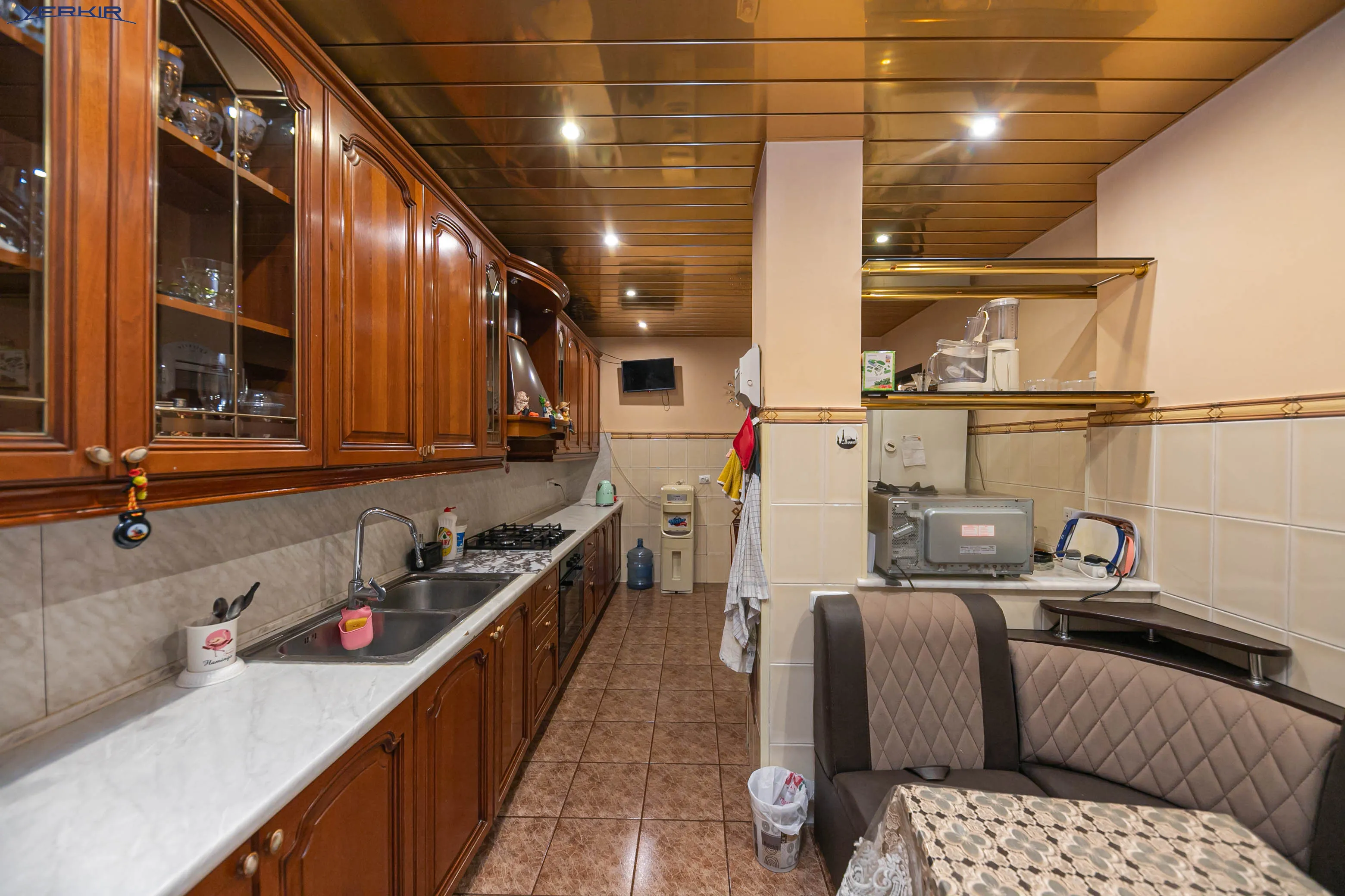 Houses Code: 9+5176260