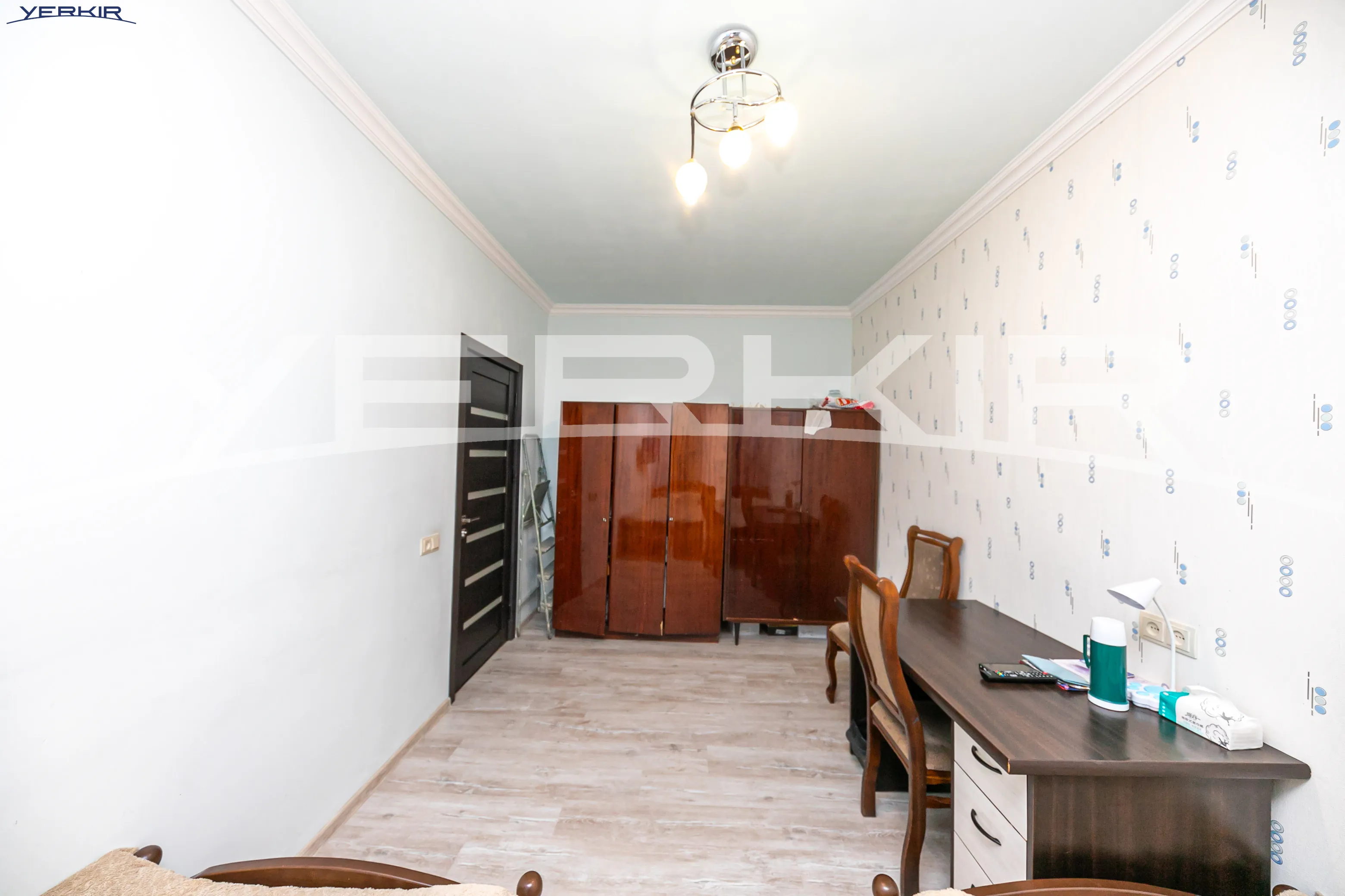 Բնակարաններ Կոդ` 9+3947220