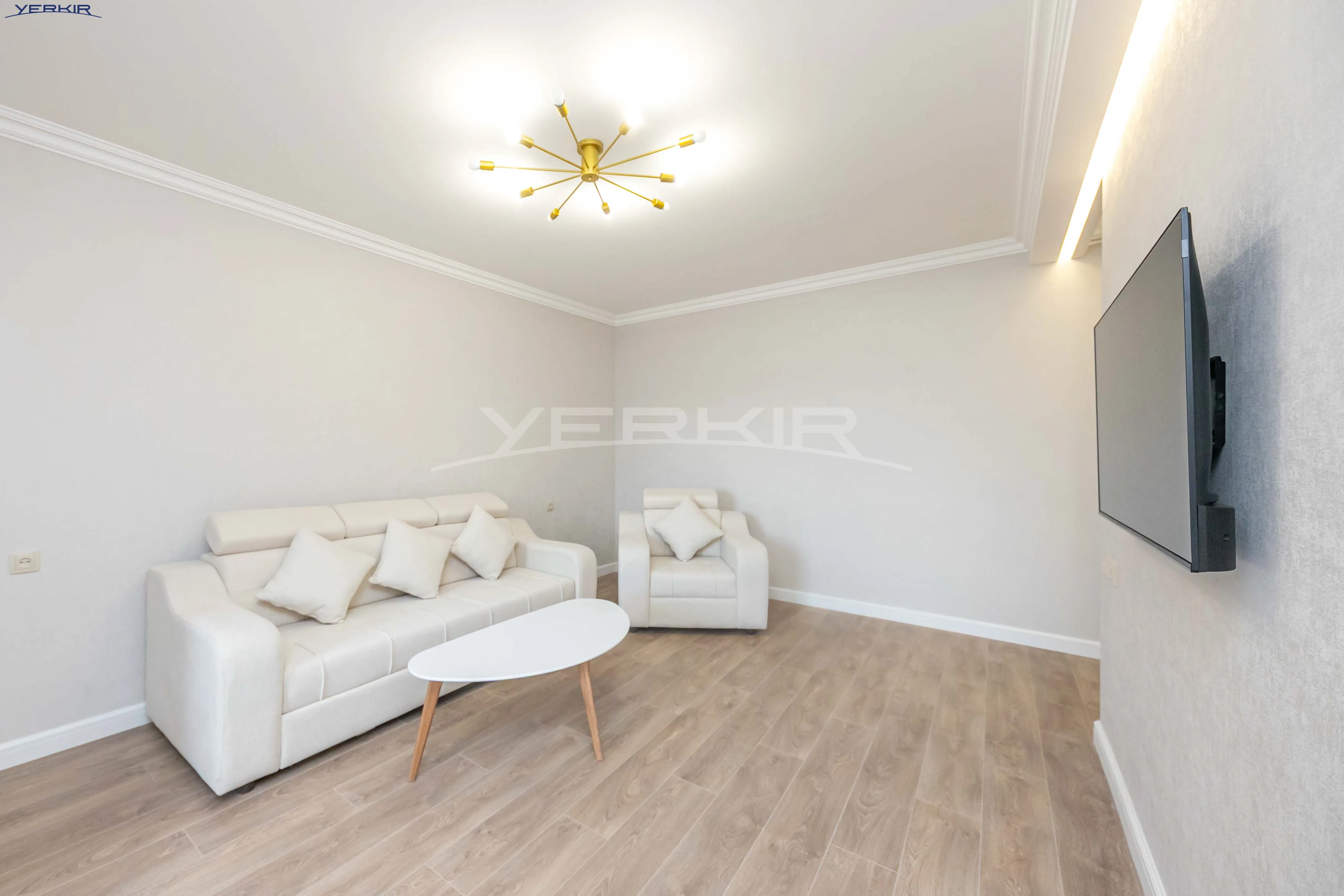 Apartments Code: 9+1933517