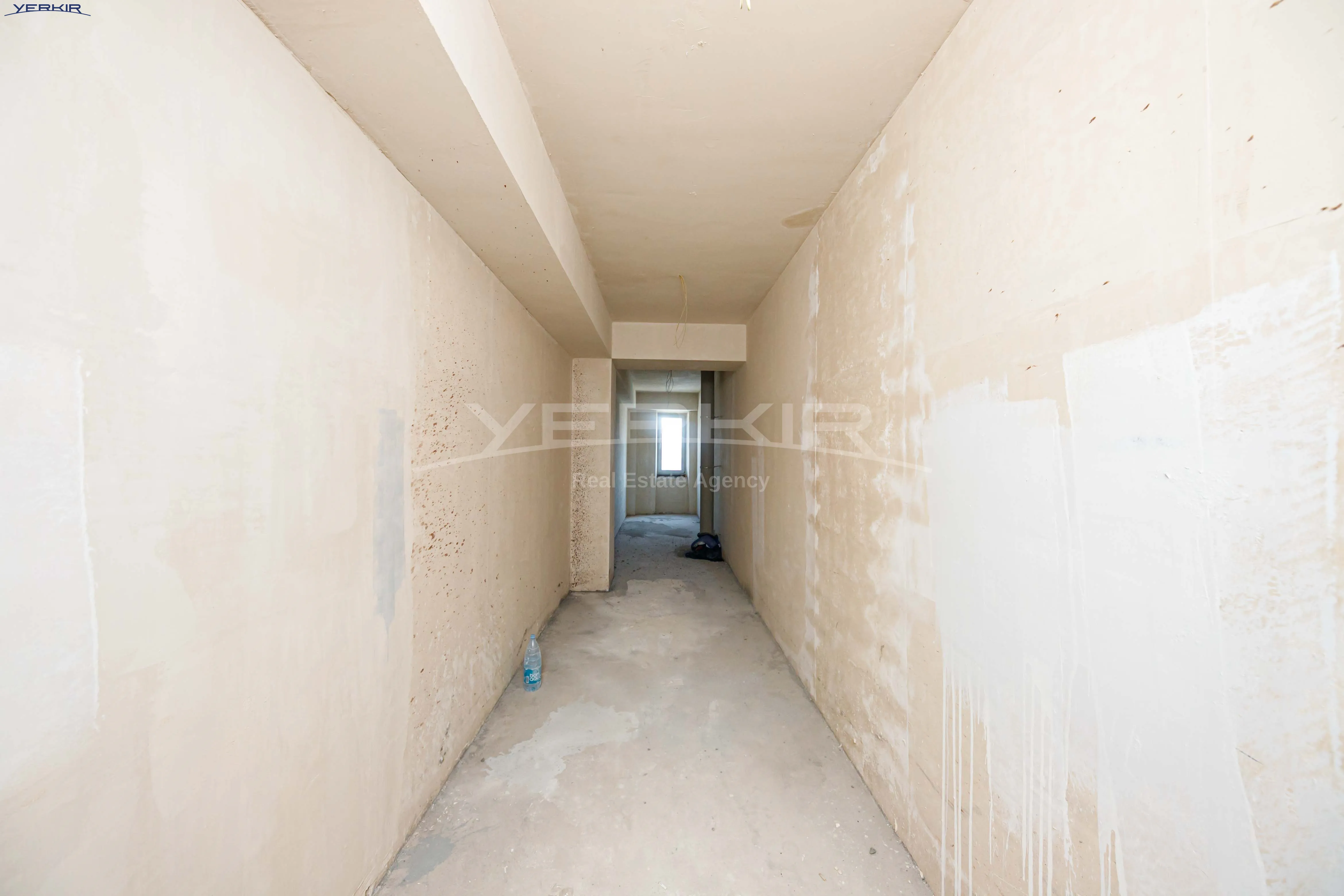 Apartments Code: 7+3818371