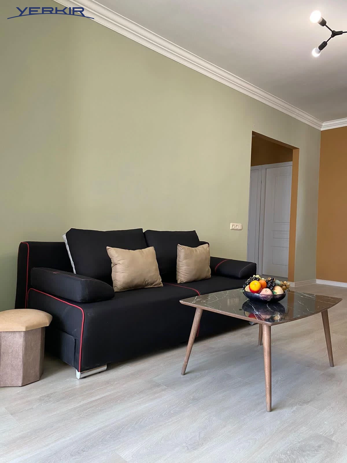 Apartments Code: 9+212294