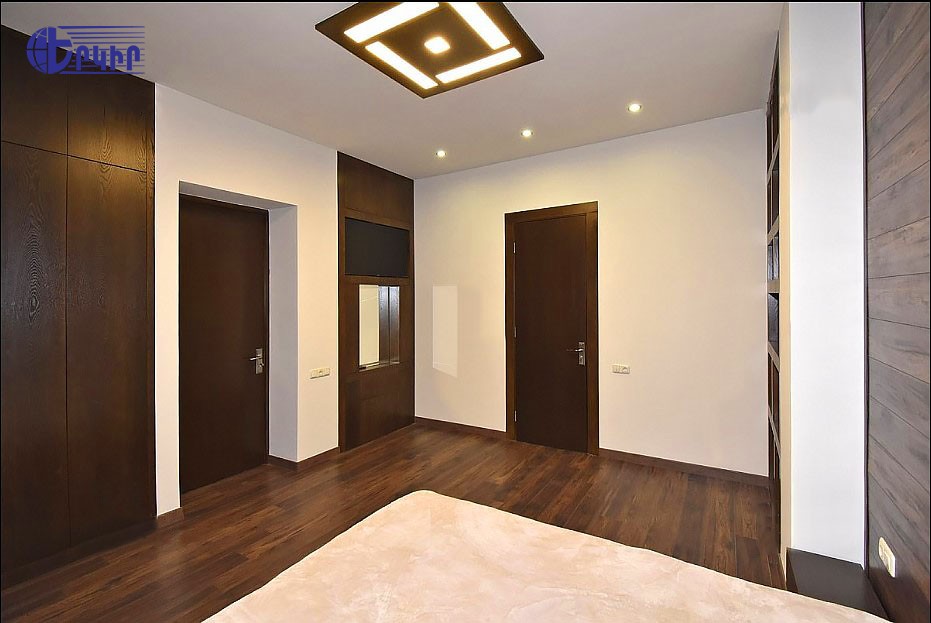 Առանձնատներ Կոդ` 5+50149