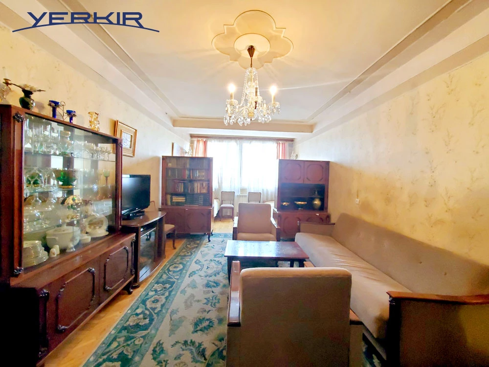 Բնակարաններ Կոդ` 2+206444