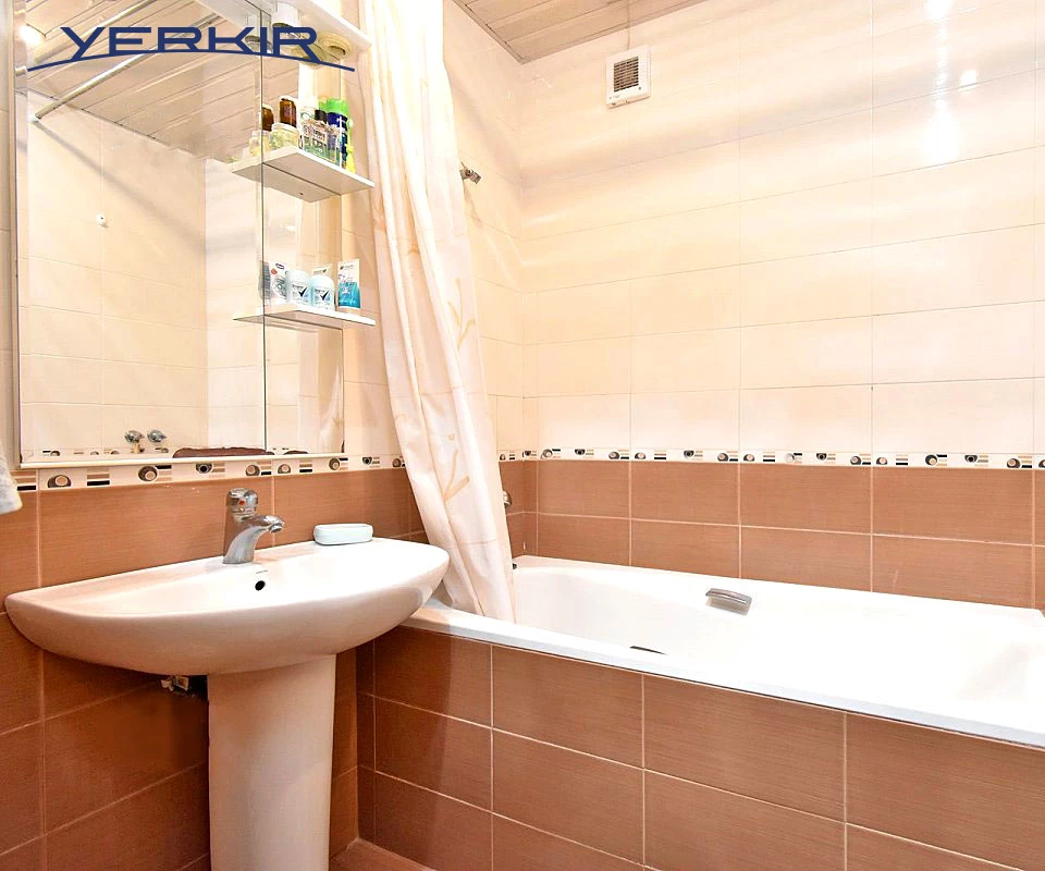 Apartments Code: 10+405869