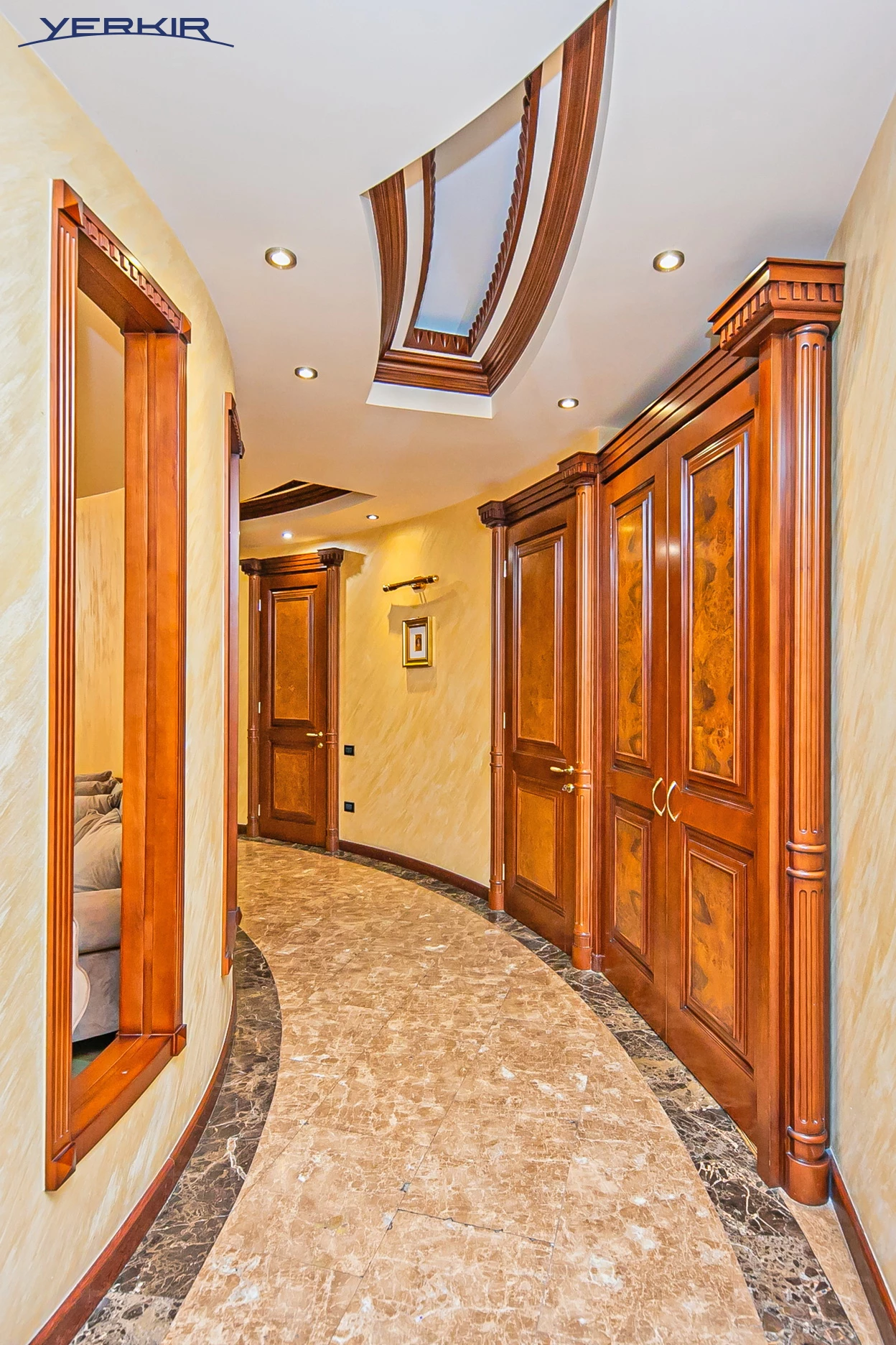 Apartments Code: 5+418185