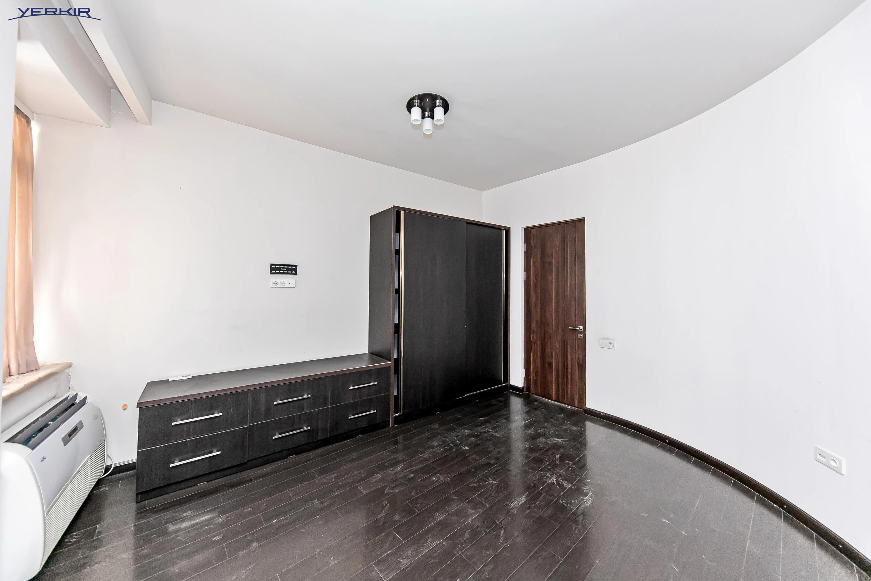 Apartments Code: 1+416098