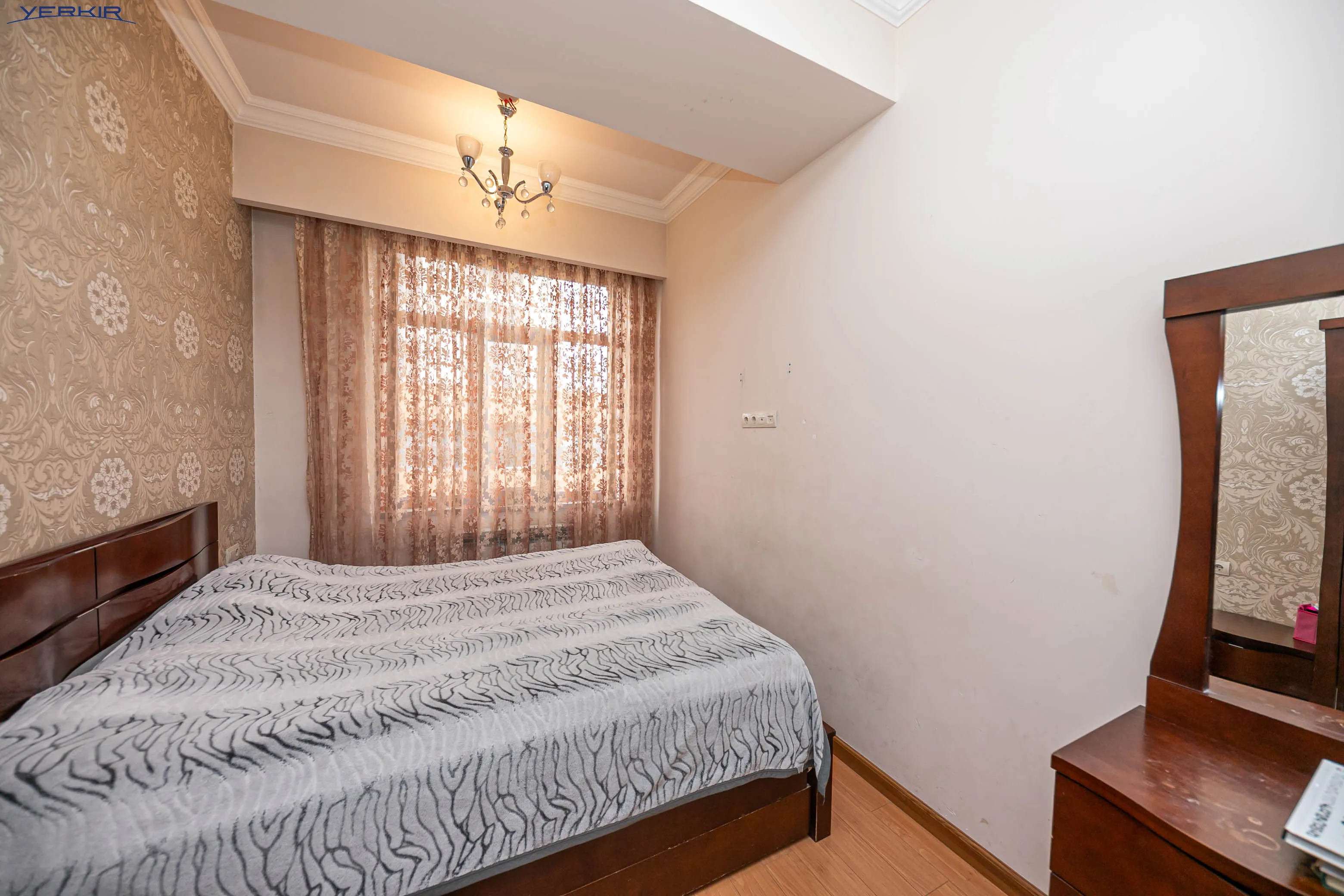 Բնակարաններ Կոդ` 10+3471951