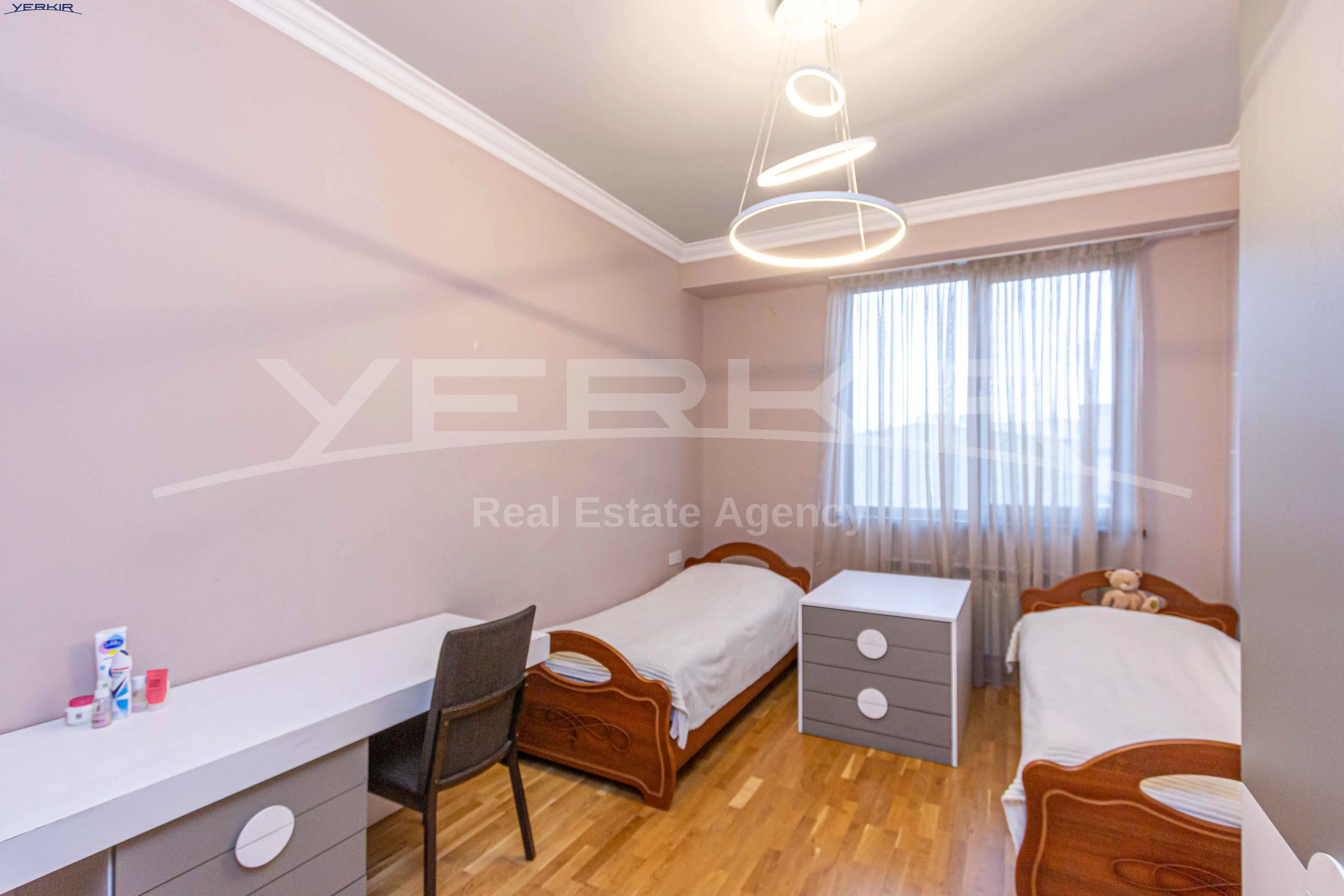 Квартиры Код 5+3470419