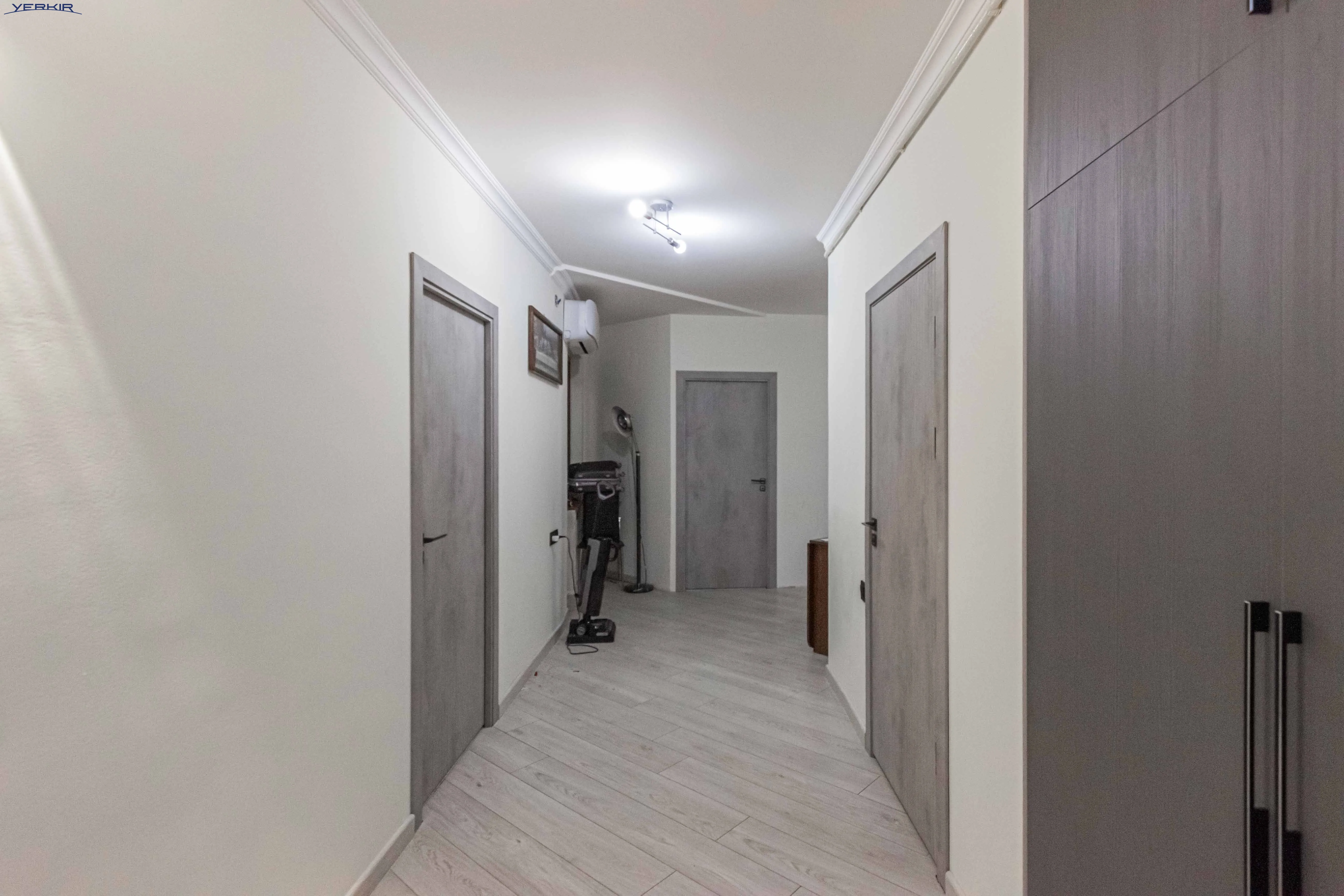 Квартиры Код 9+3618410