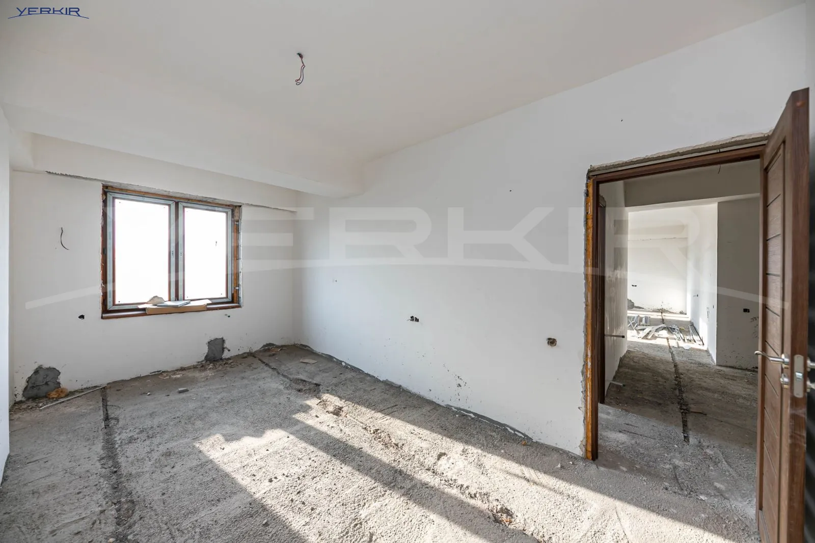 Apartments Code: 9+415339