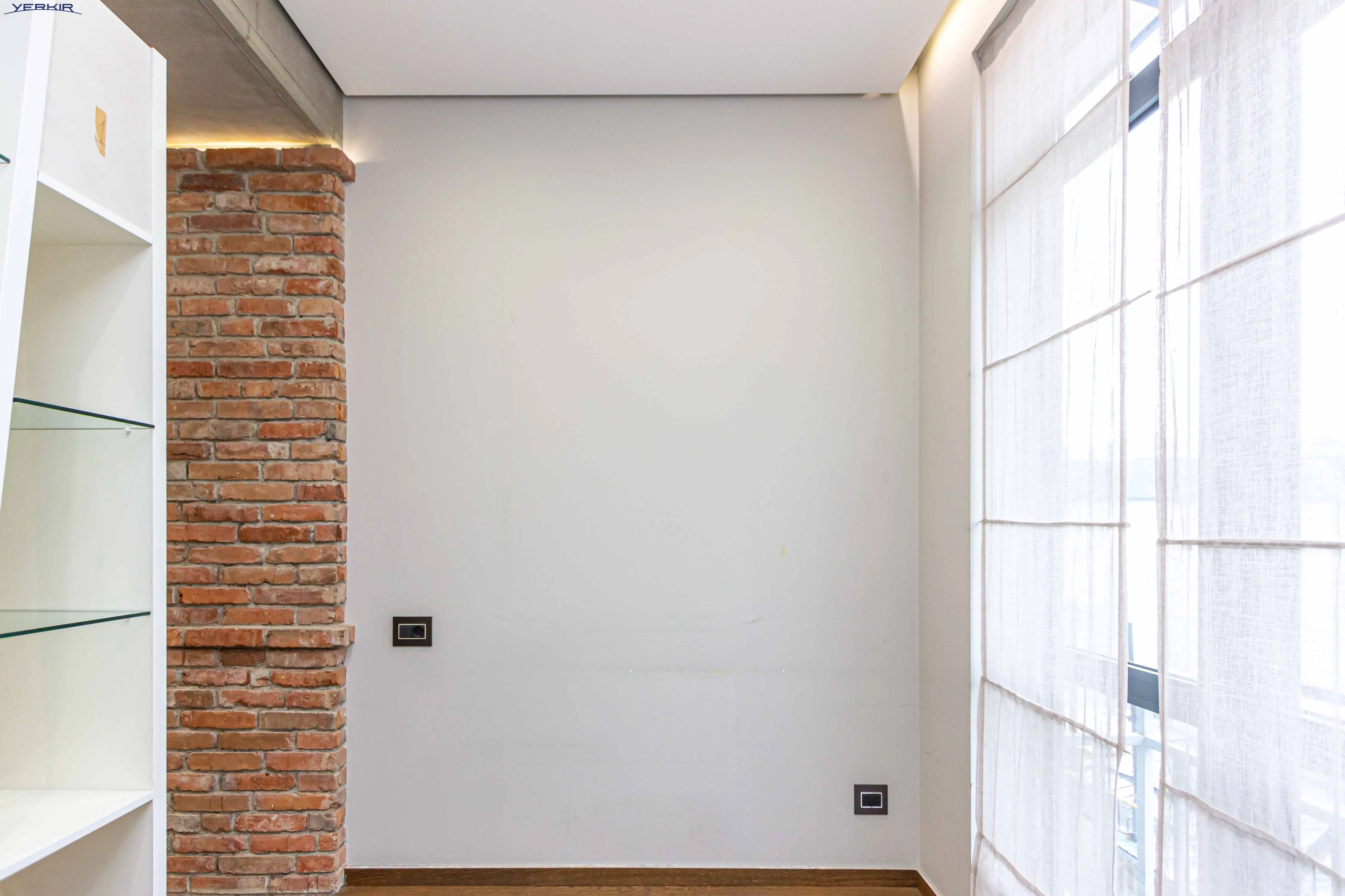 Apartments Code: 3+2478943